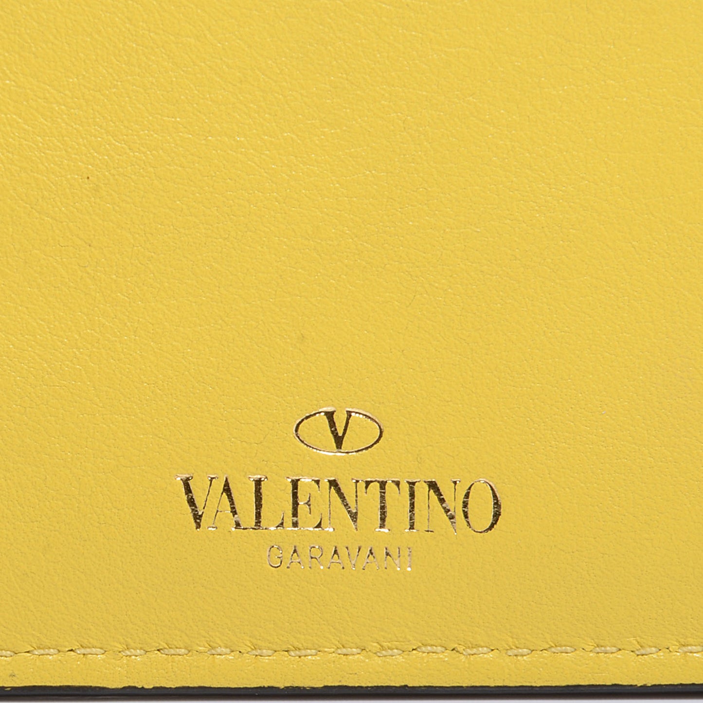 Vitello Rockstud Card Holder Naples Yellow