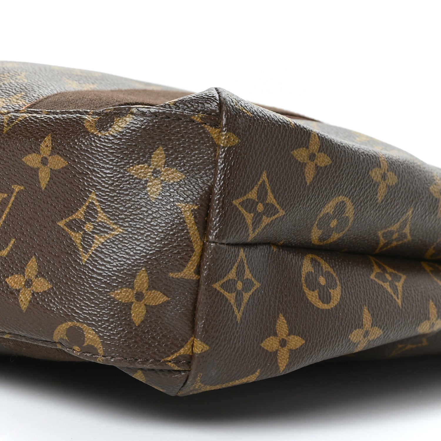Louis Vuitton Monogram Cabas Beaubourg 8 of 8