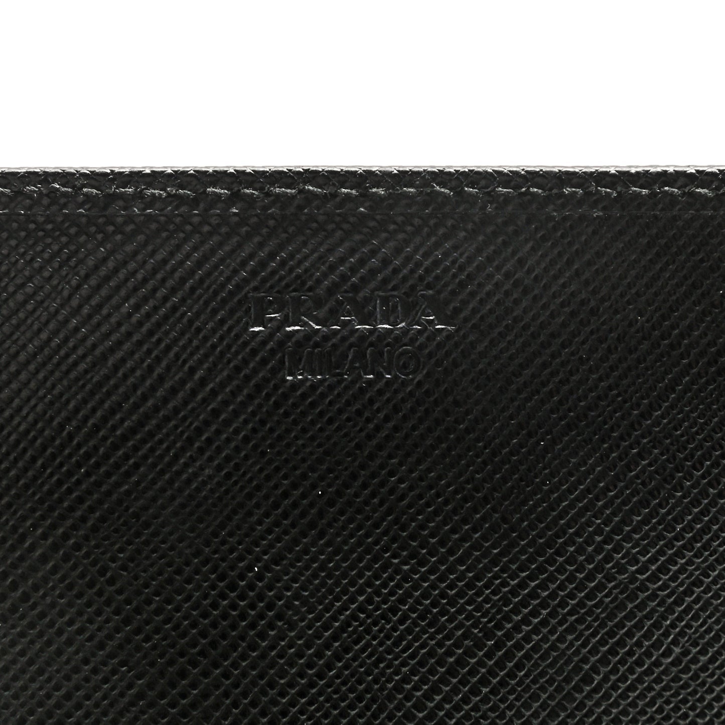 Saffiano Metal Oro Chain Wallet Black