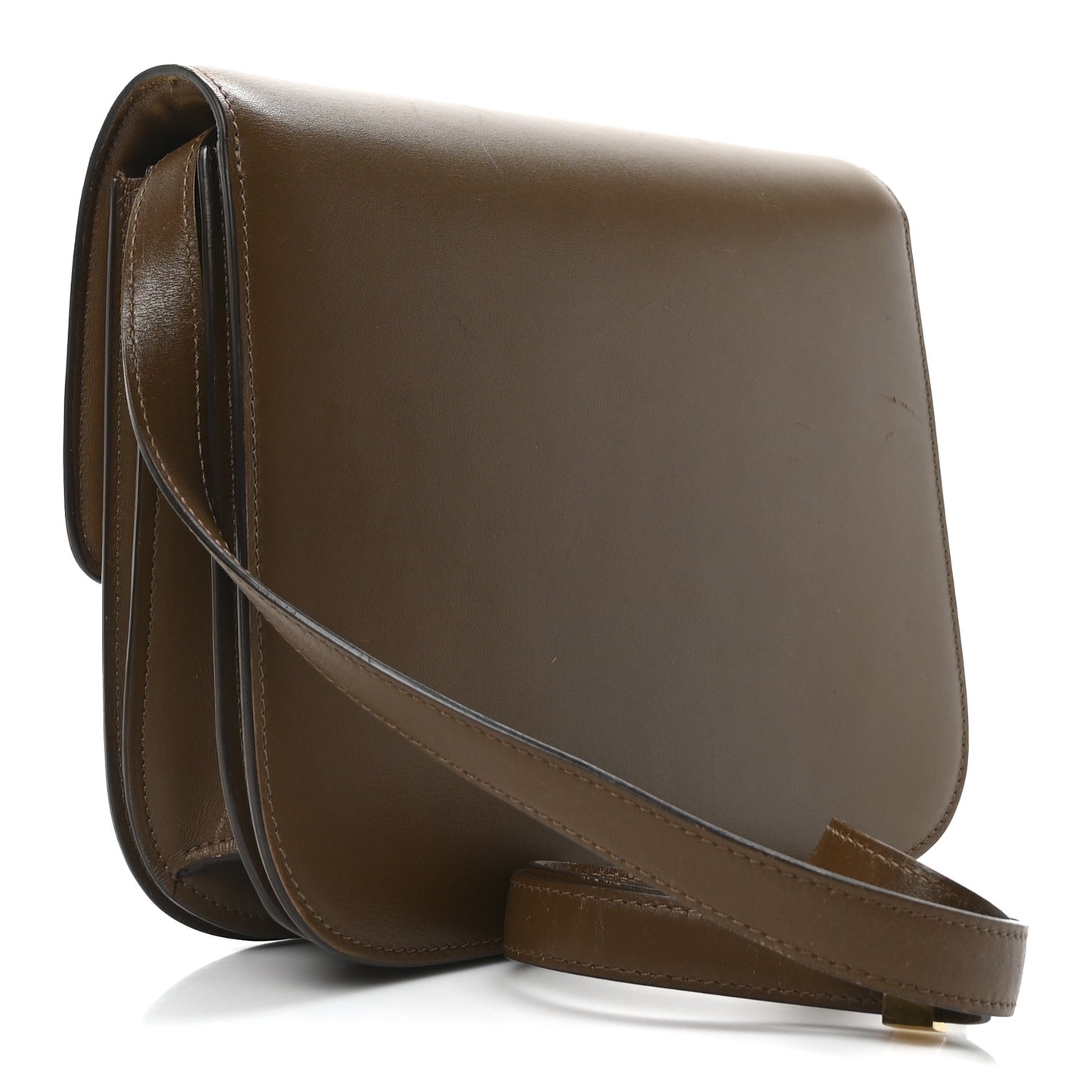 Smooth Calfskin Medium Classic Box Flap Bag Camel