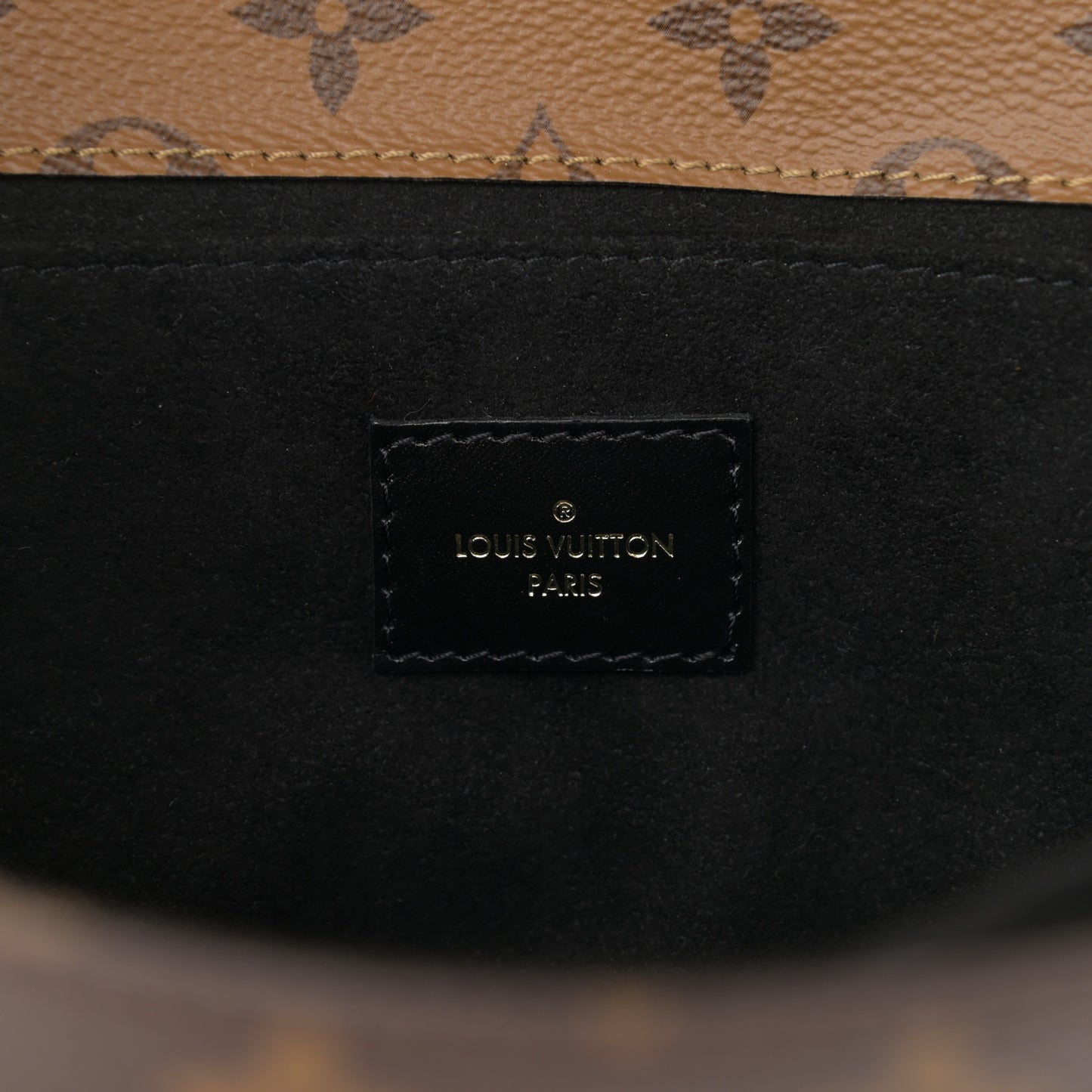 Reverse Monogram Pochette Metis