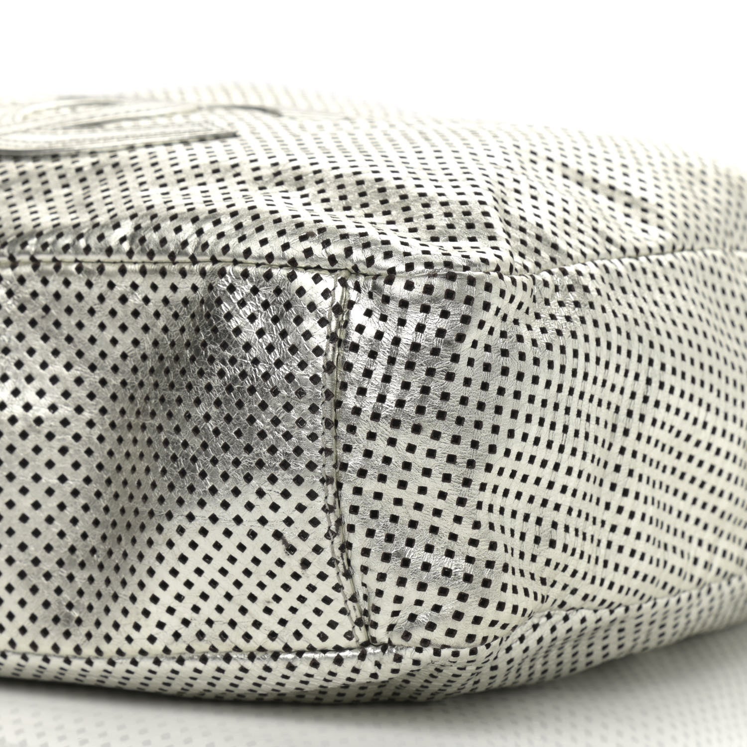 Chanel Metallic Glazed Calfskin Perforated Medium Rodeo Drive Tote Silver 10 of 11