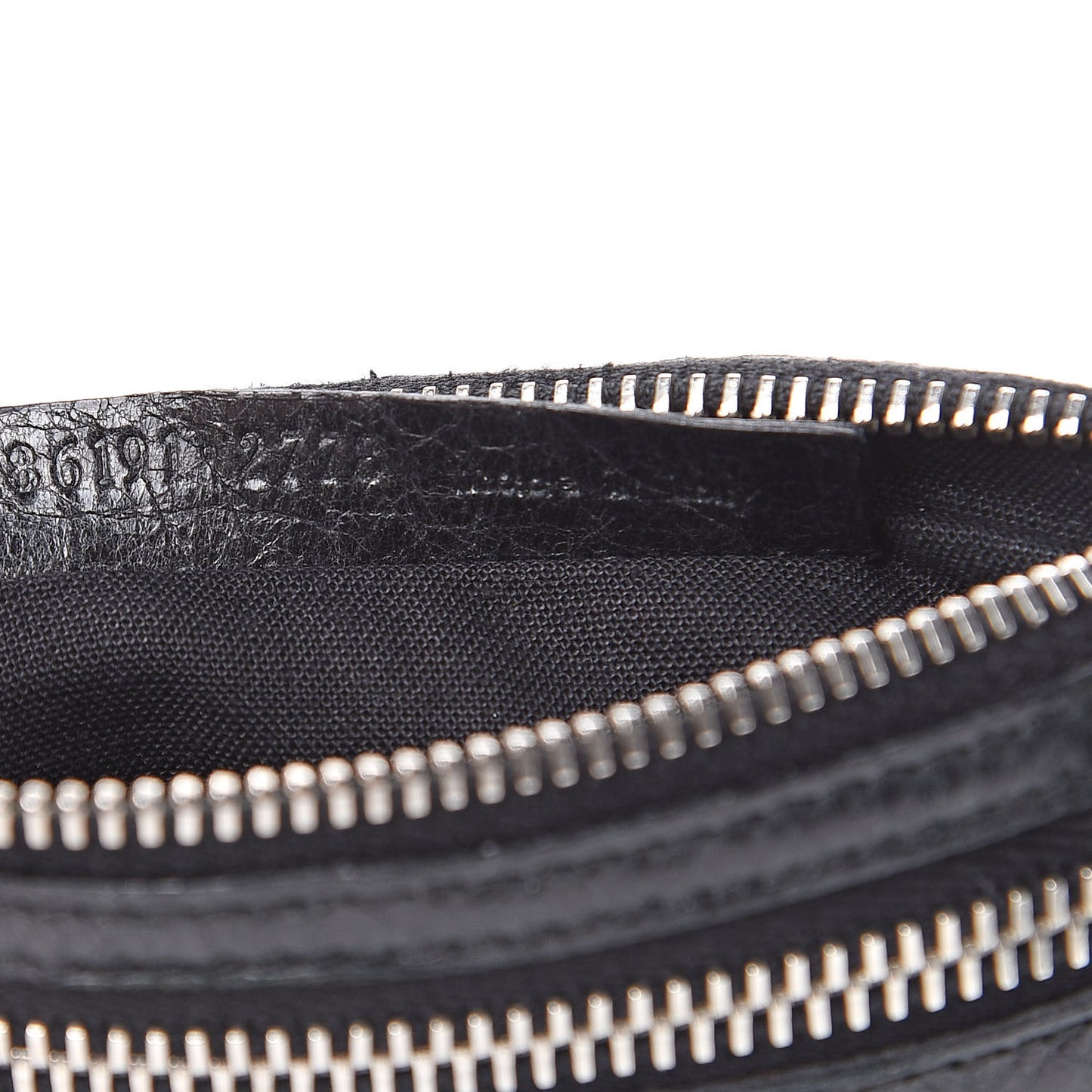 Agneau Giant 12 Silver Hardware M Porte-Monnaie Coin Purse Black