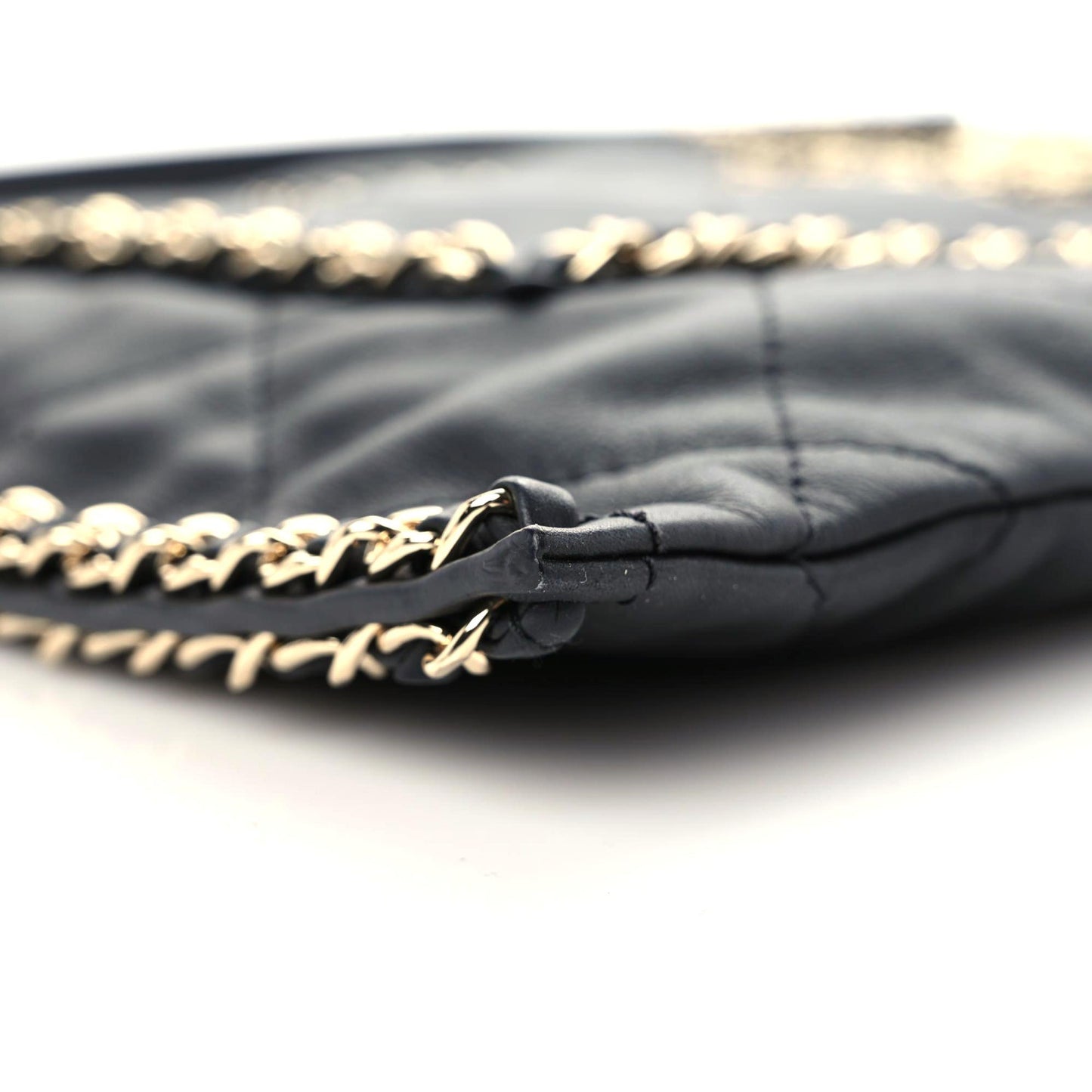 Calfskin Quilted Chain Flat Tote Black