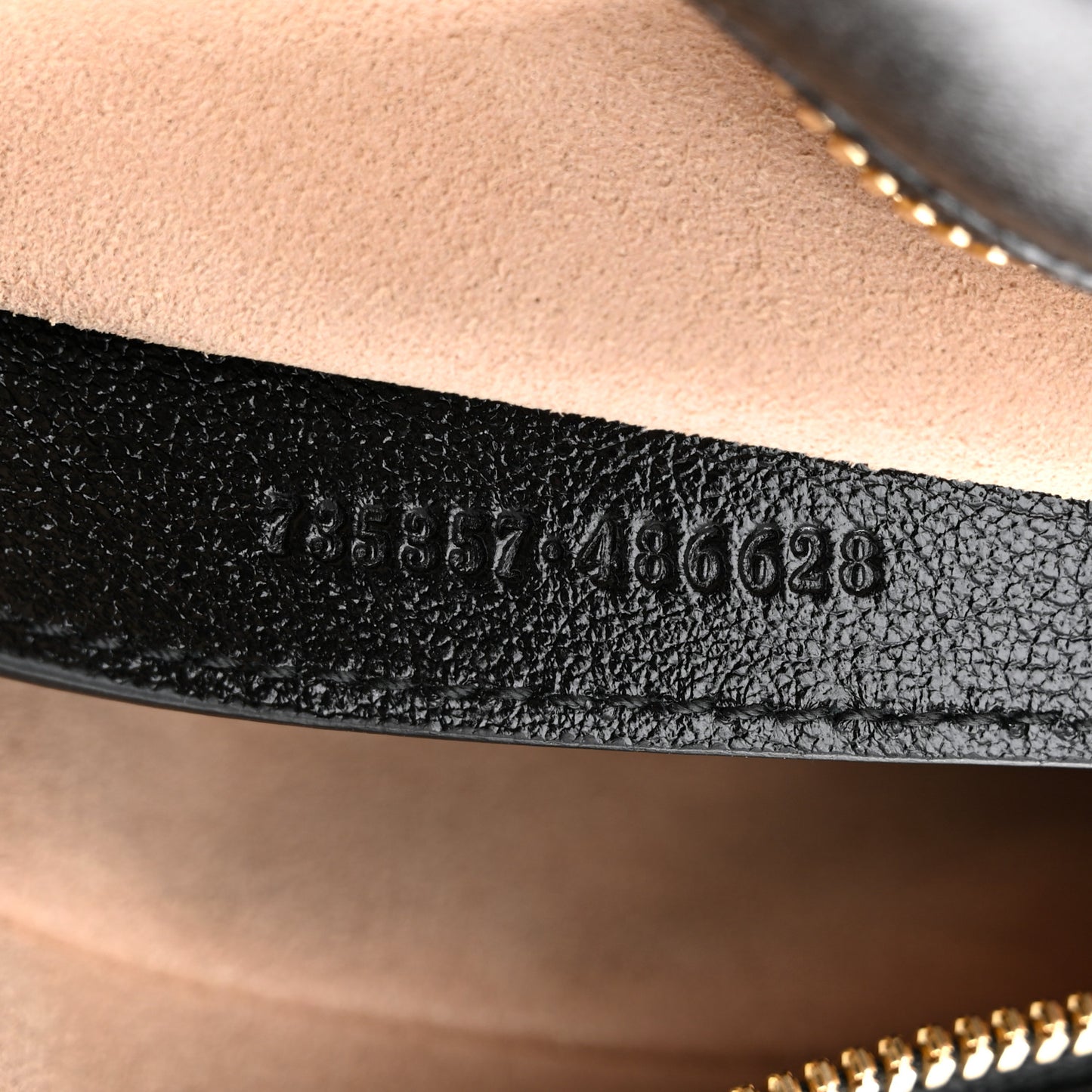 Monogram Matelasse Diagonal Small GG Marmont Chain Shoulder Bag Beige Black
