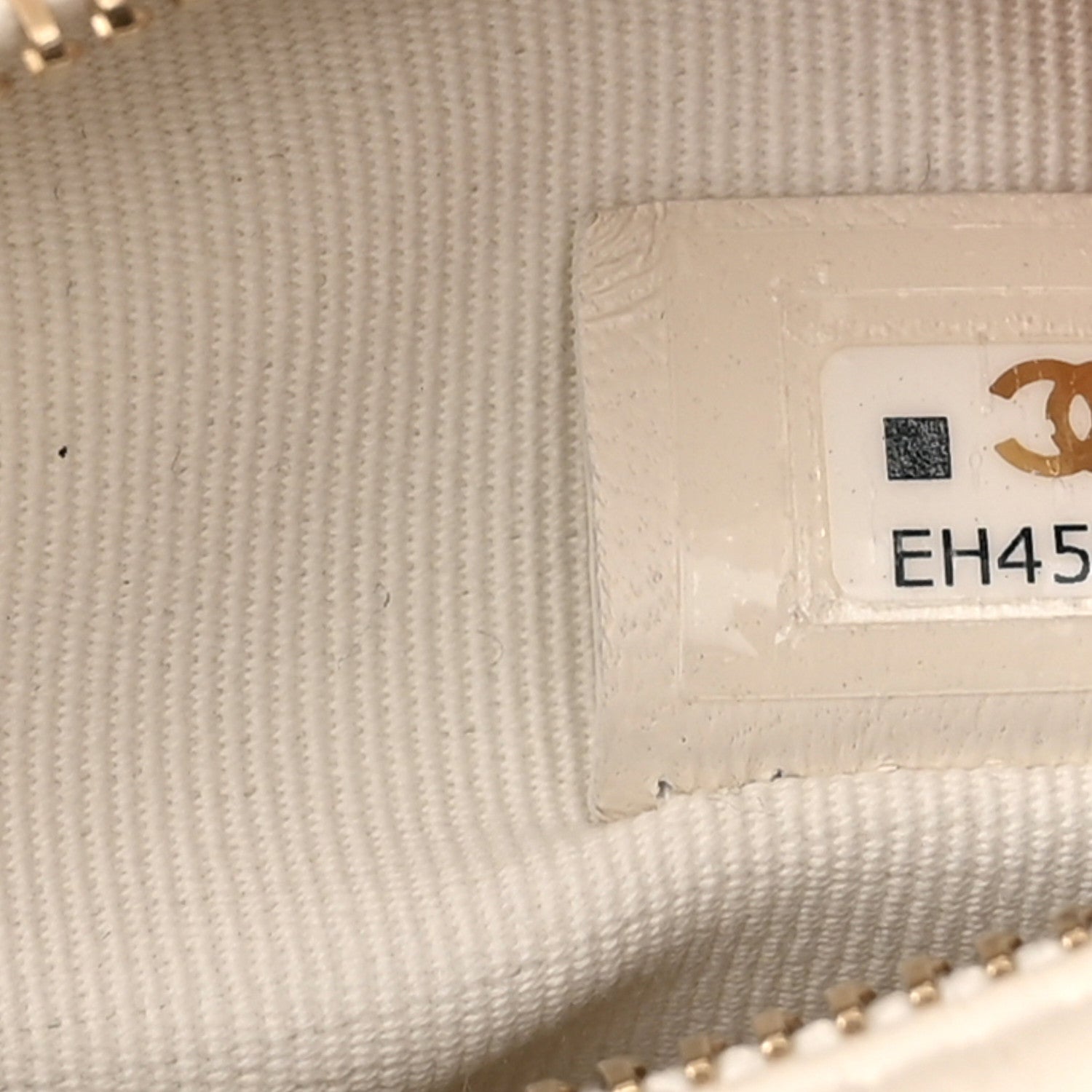 Chanel Lambskin Quilted Chain Around Pouch Hobo White 7 of 11
