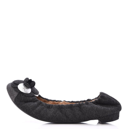 Chanel Tweed Quilted Camellia Cap Toe Ballerina Flats 40.5 Grey 1 of 10