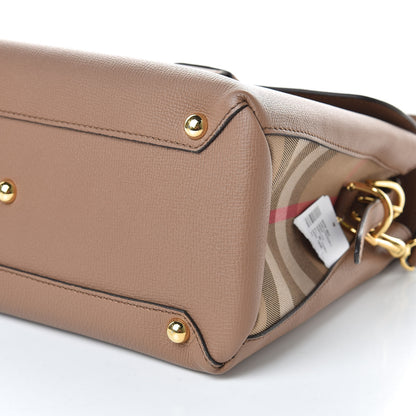 Burberry Derby Calfskin House Check Medium Camberley Dark Sand 9 of 9
