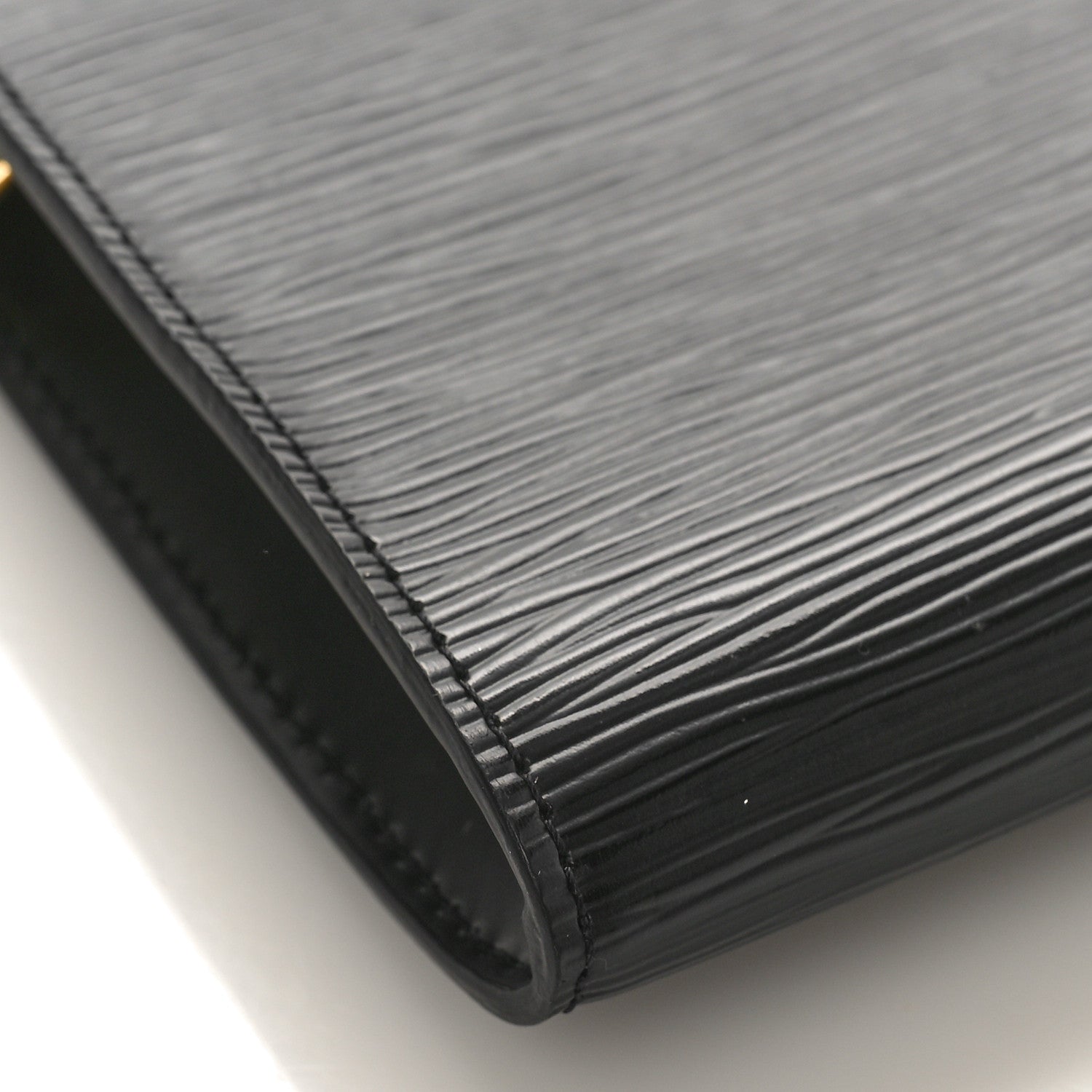 Louis Vuitton Epi Pochette Accessories 24 Black 7 of 8