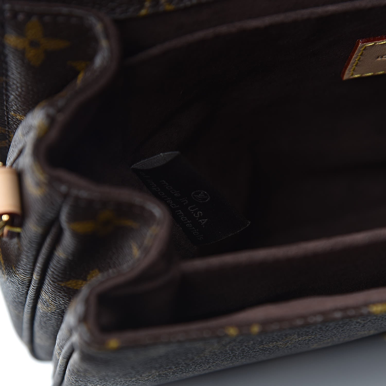 Louis Vuitton Monogram Pochette Metis 9 of 10