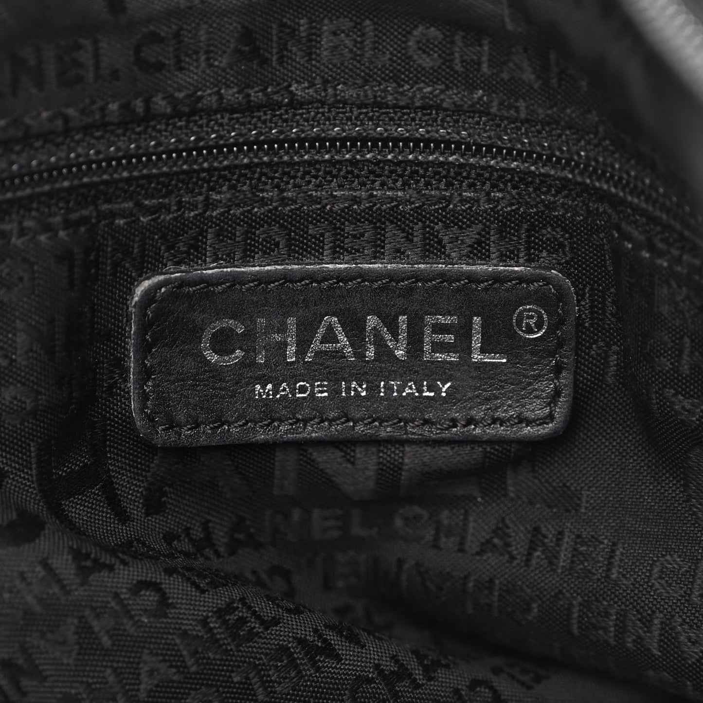 Lambskin Large Ultimate Soft Tote Black