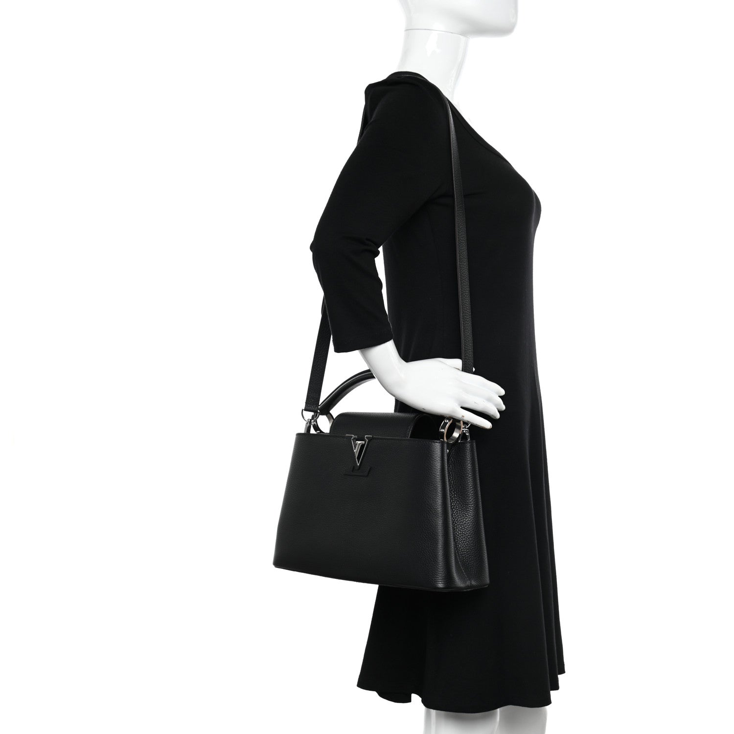 Louis Vuitton Taurillon Capucines PM Black 2 of 10