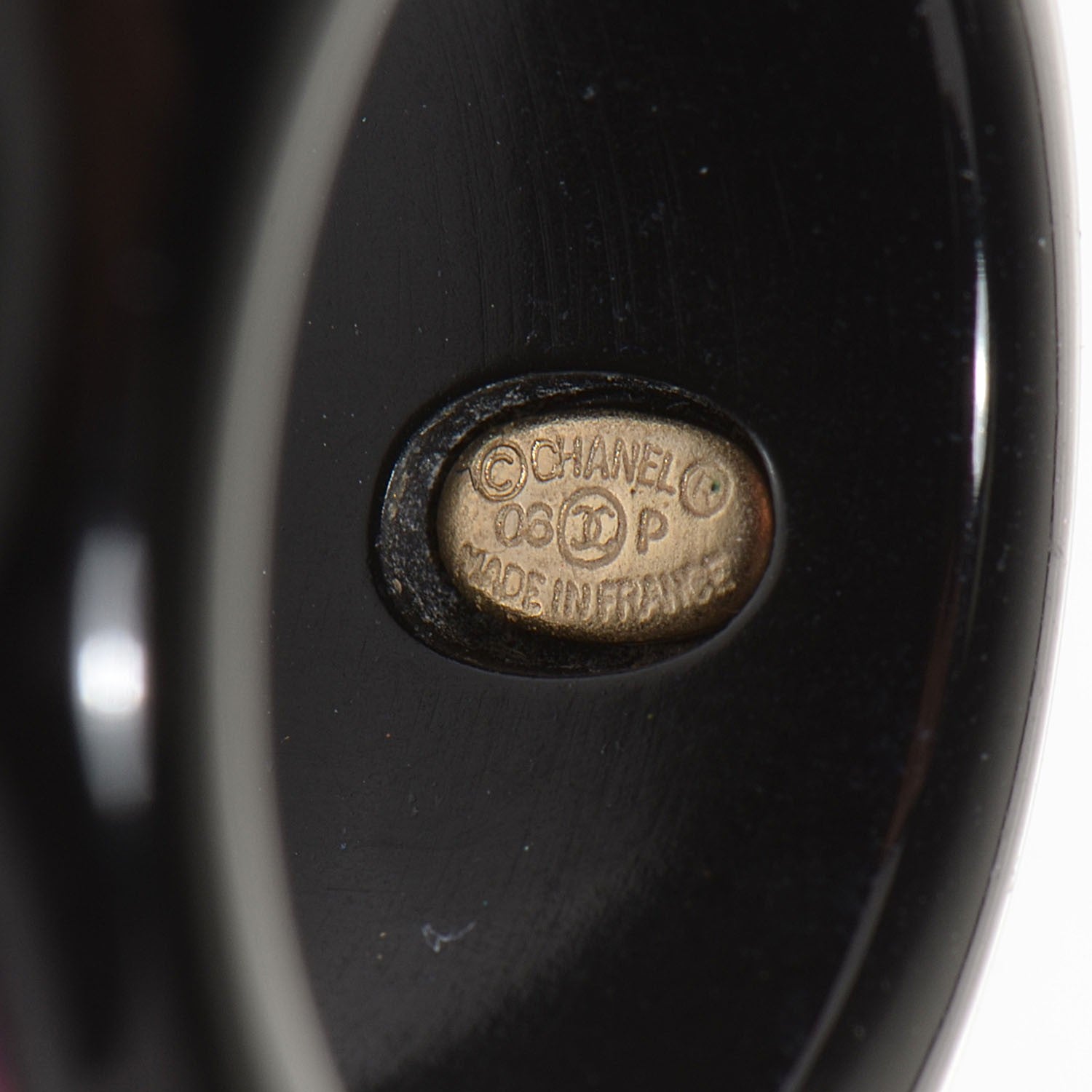 Chanel Resin CC Ring 6.5 Black Multicolor 3 of 5