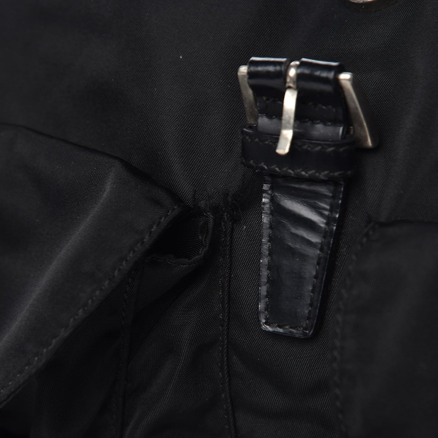 Nylon Vela Medium Backpack Black