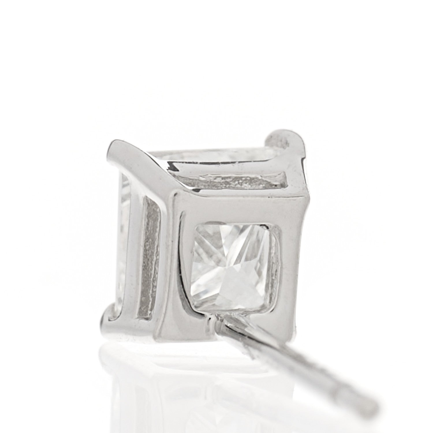 Parker & West by FASHIONPHILE Platinum Diamond .61ct Square Cut Solitaire Earrings 6 of 6