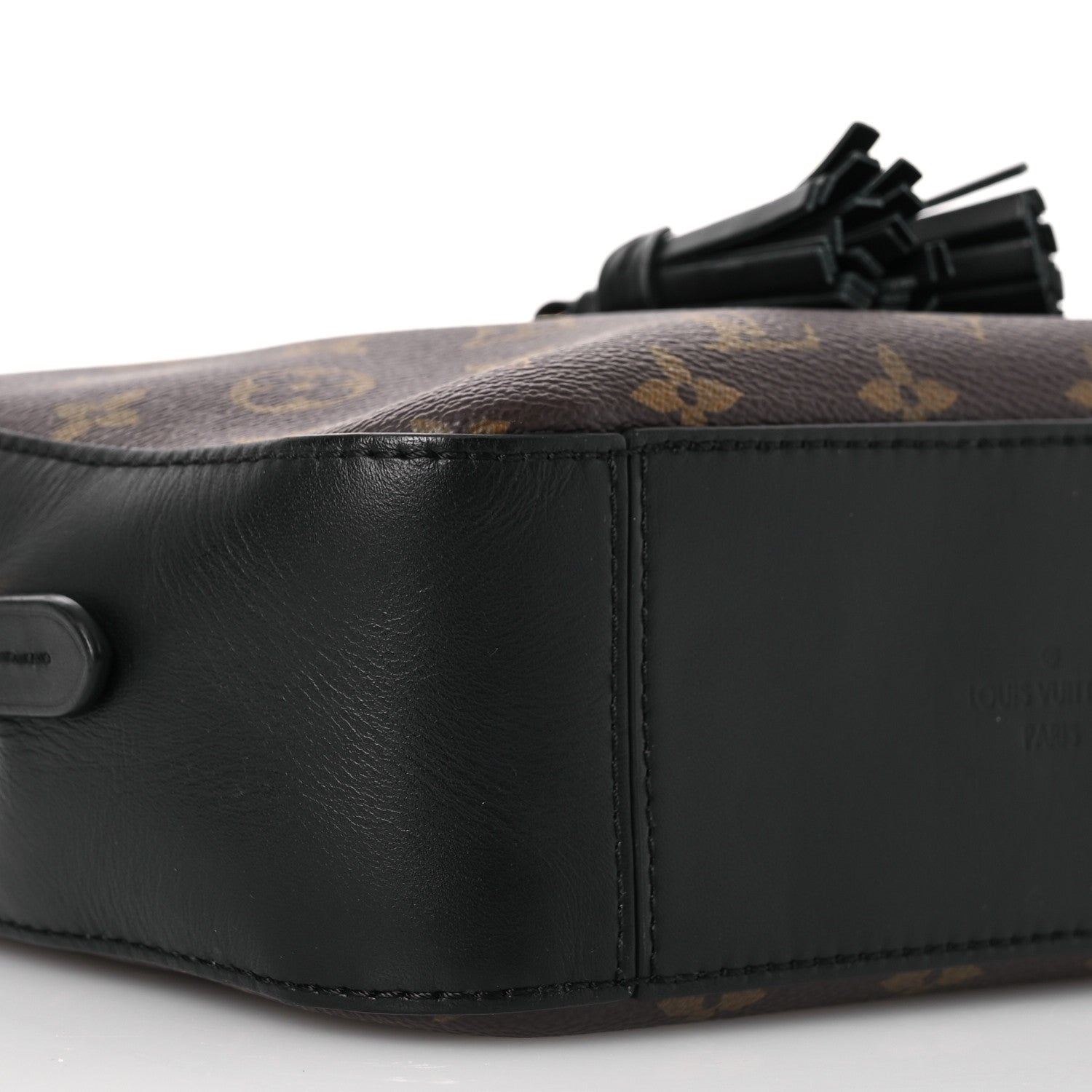 Louis Vuitton Monogram Saintonge Black 10 of 14