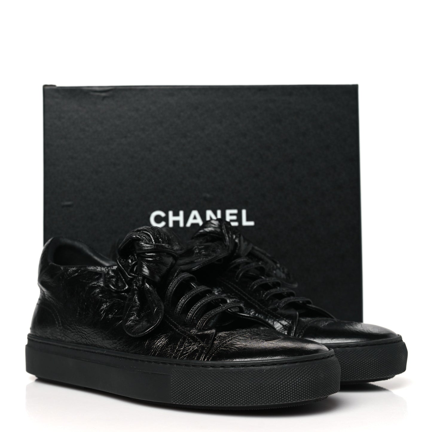 Crumpled Calfskin Womens CC Bow Sneakers 40 Black