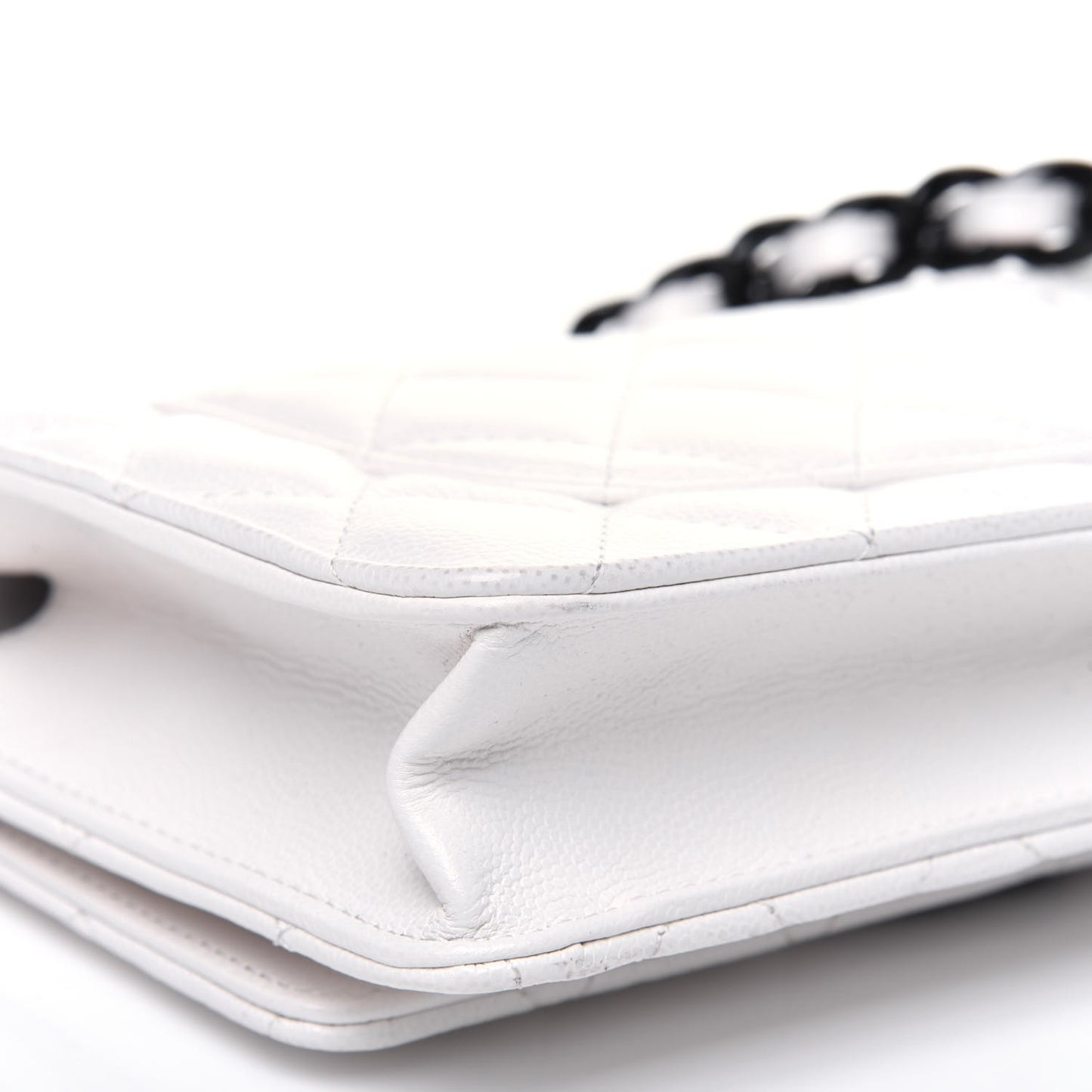 Caviar Quilted My Everything Wallet On Chain WOC White