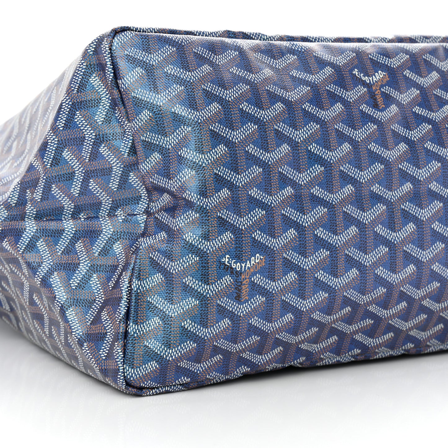 Iridescent Goyardine Saint Louis GM Pearly Blue