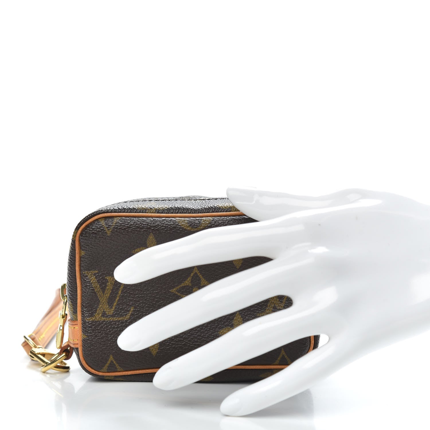 Louis Vuitton Monogram Wapity 2 of 8