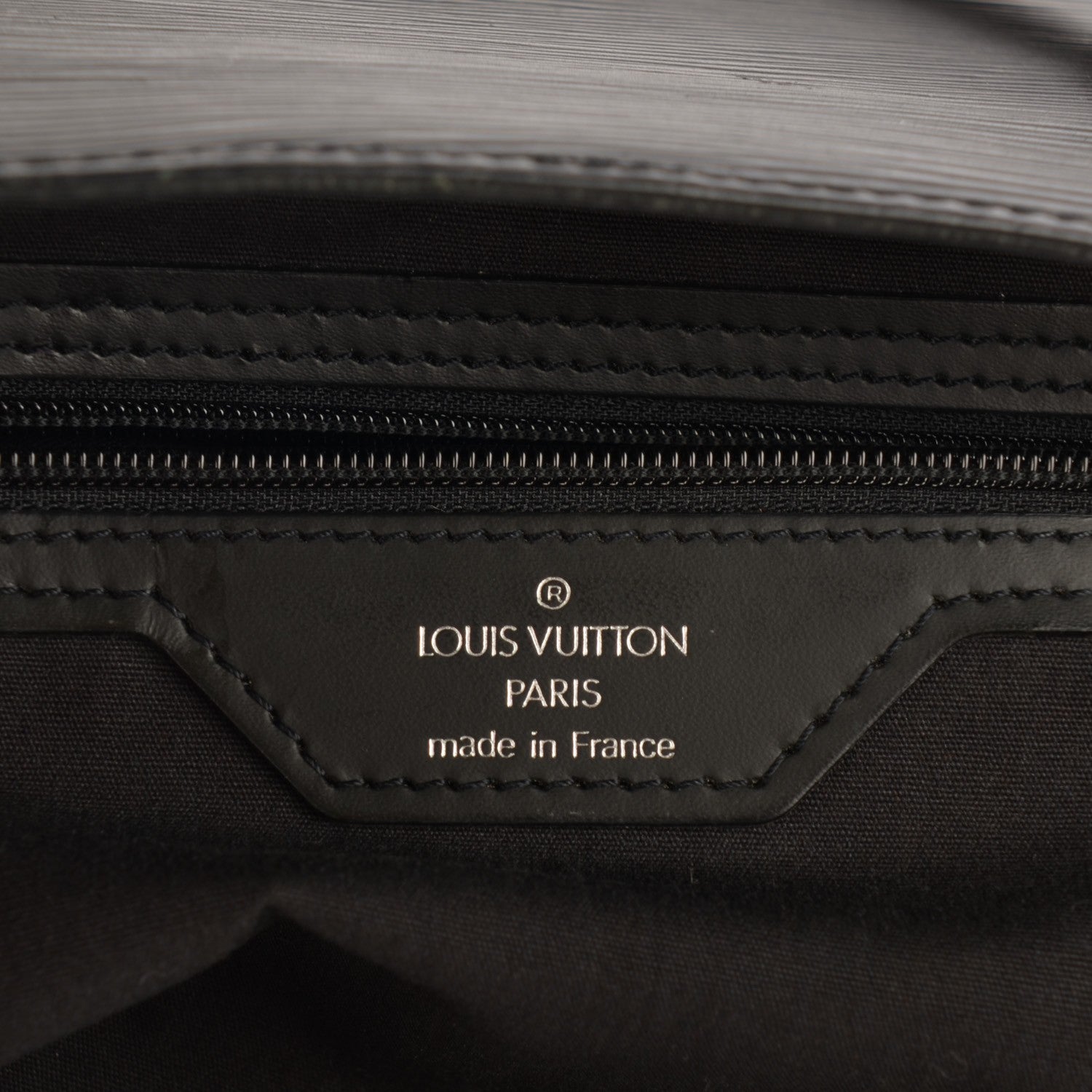 Louis Vuitton Epi Sac Plat GM Black 6 of 8