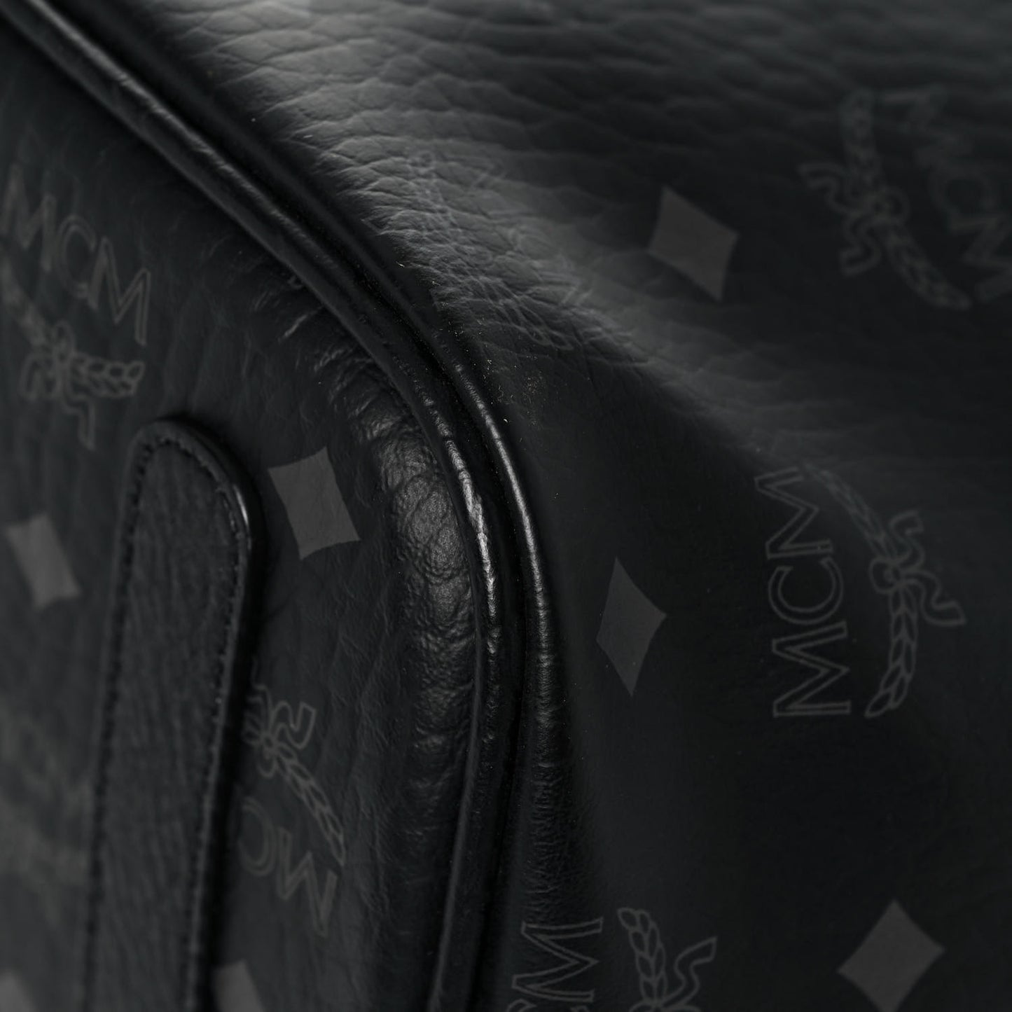 Visetos Medium Liz Reversible Shopper Tote Black