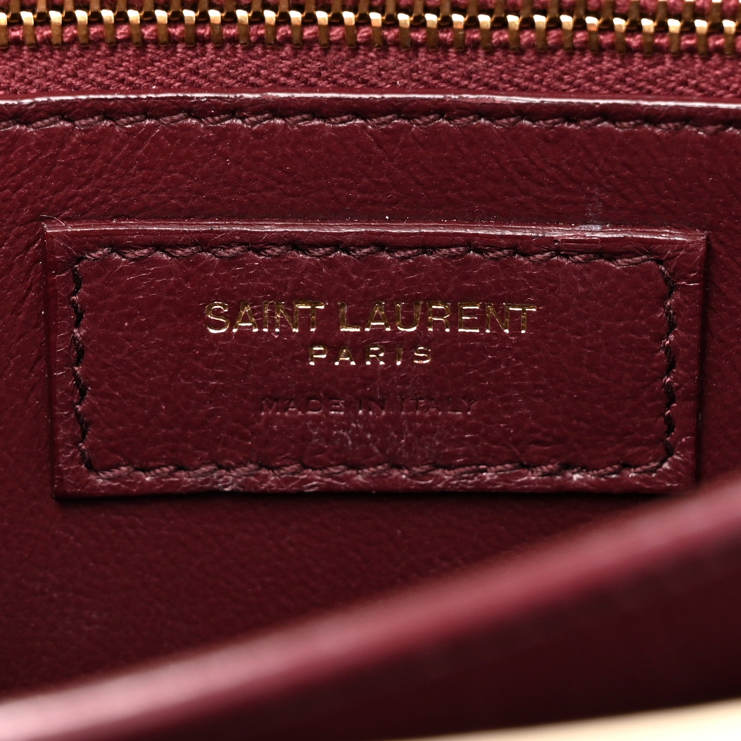 Saint Laurent Grain De Poudre Monogram Cassandra Clasp Bag Crema Soft 7 of 18