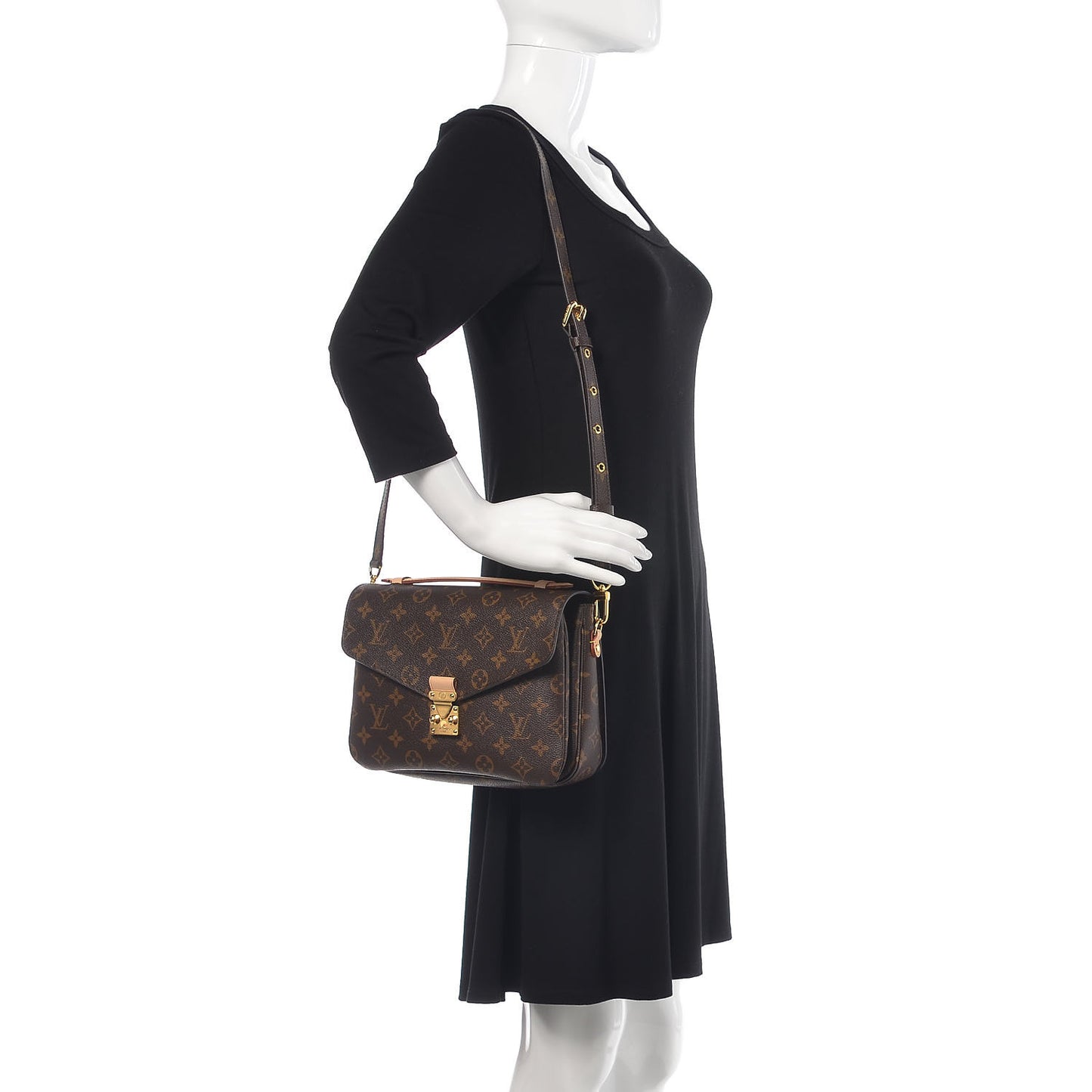 Monogram Pochette Metis