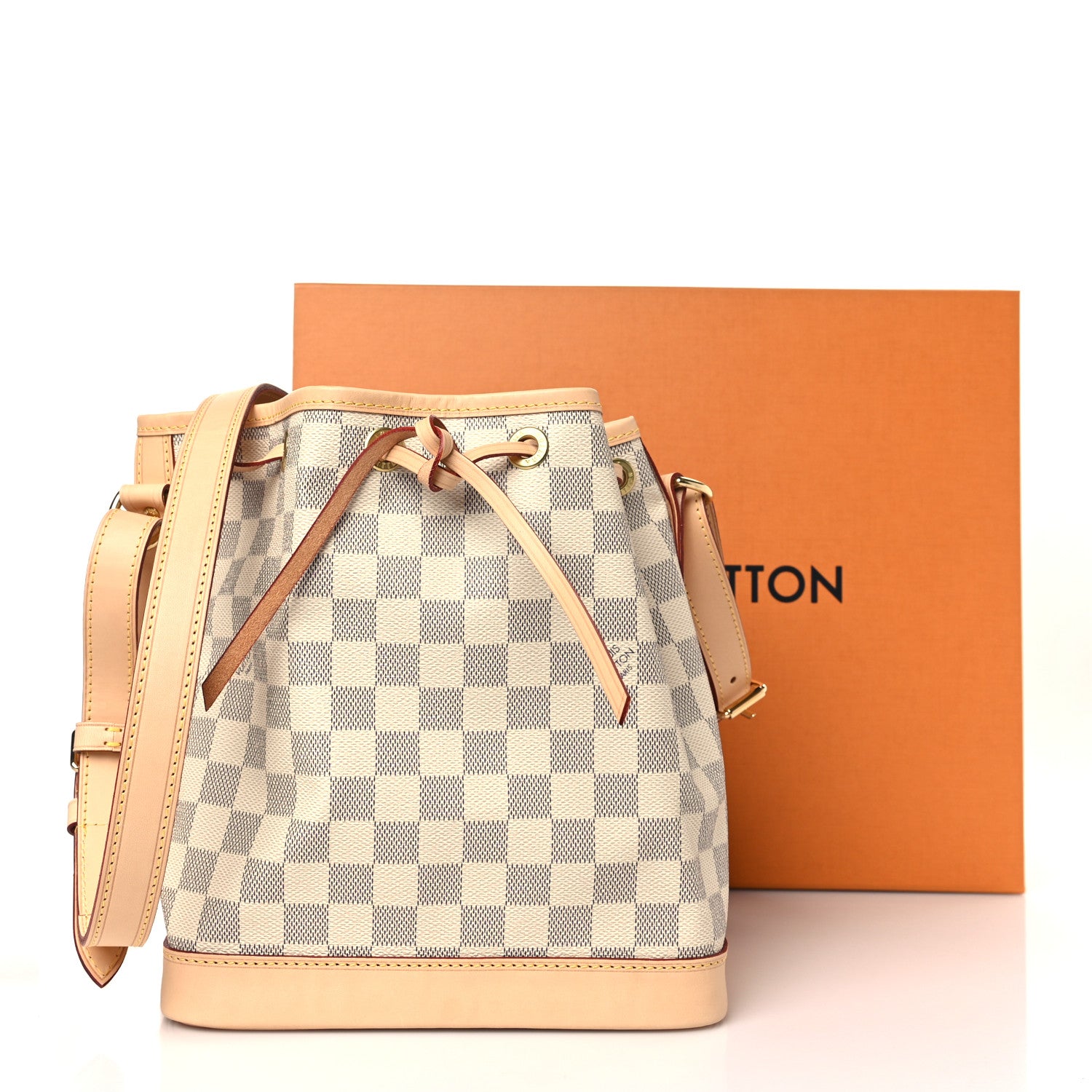 Louis Vuitton Damier Azur Noe BB 9 of 9