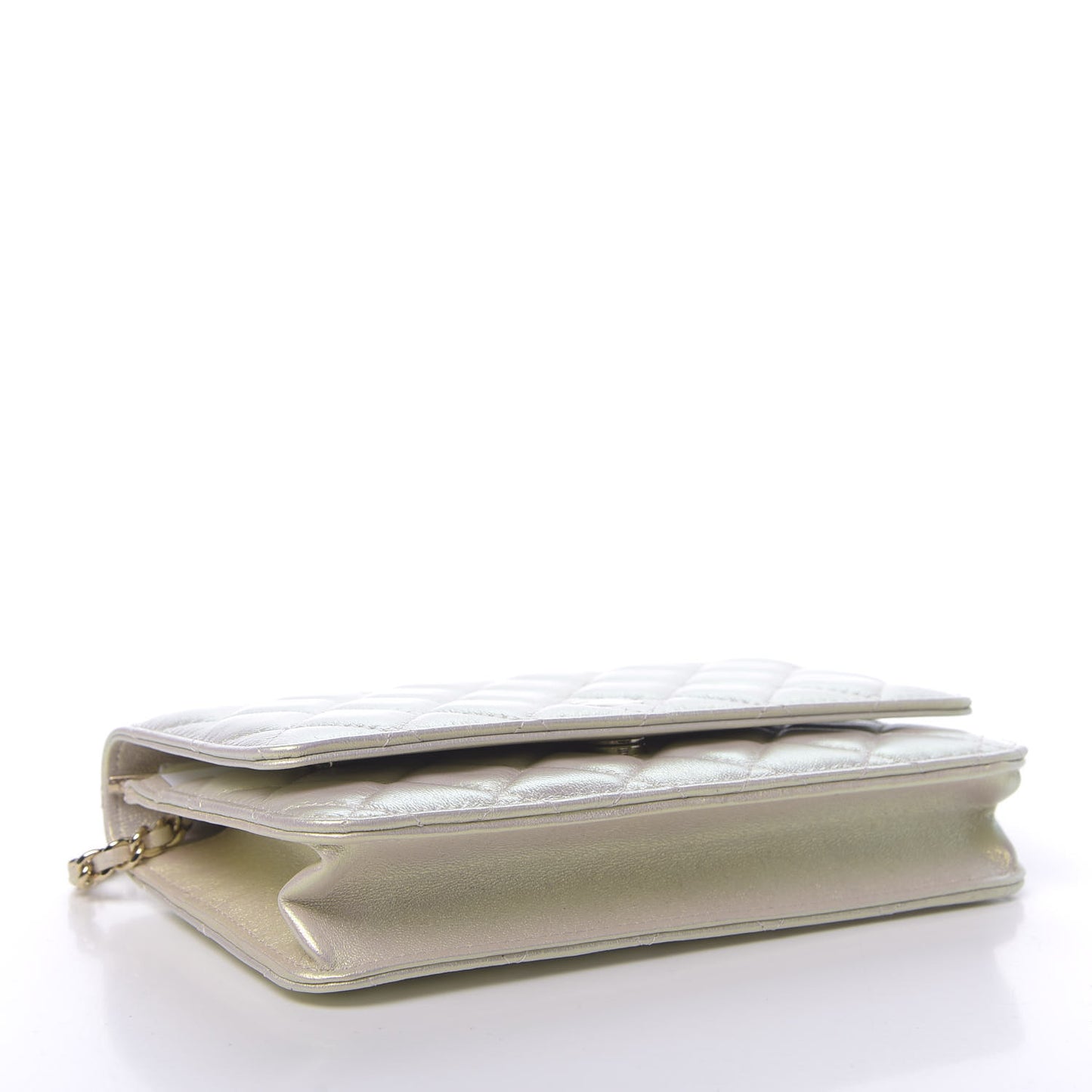 Iridescent Lambskin Quilted Wallet On Chain WOC Ivory
