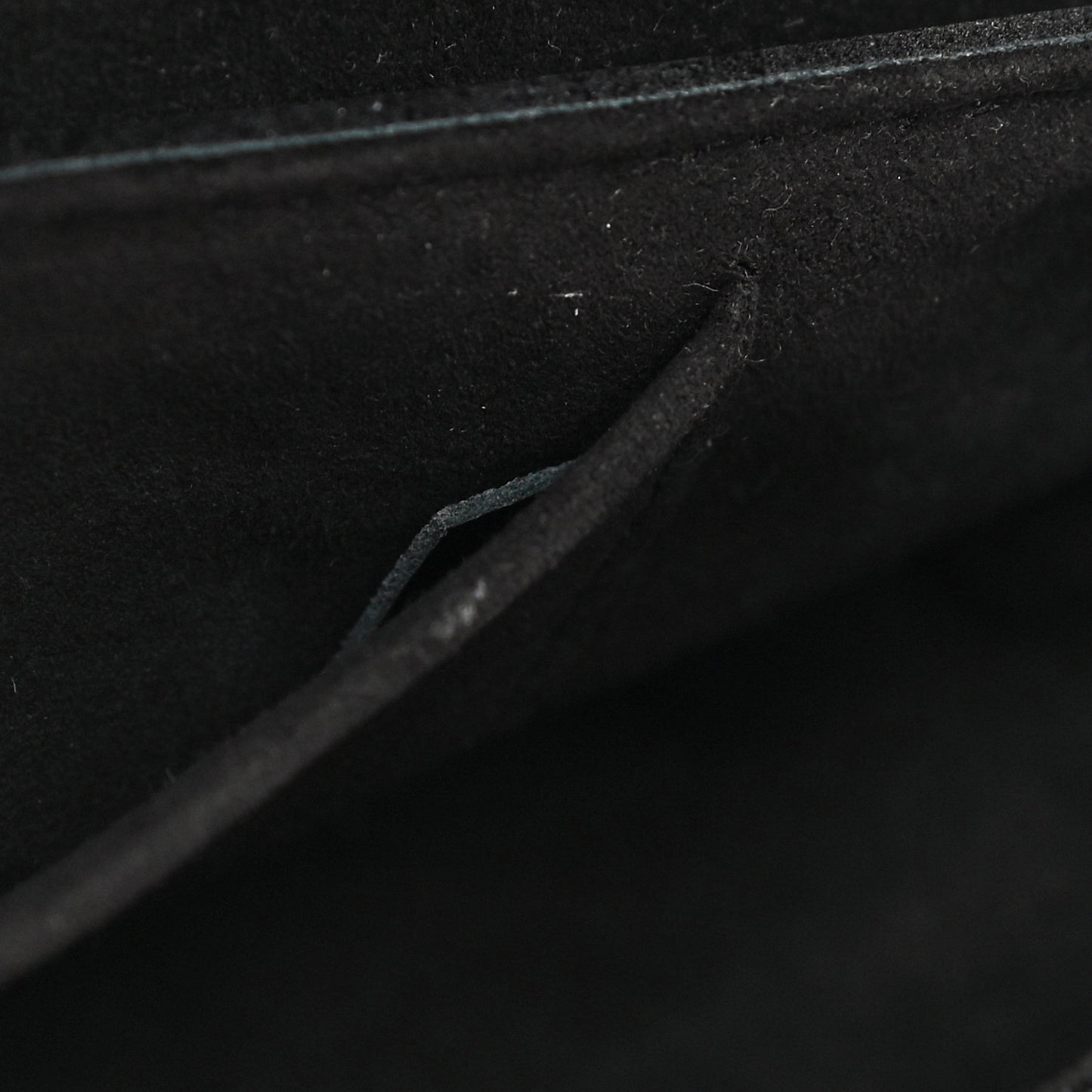 Epi Montaigne Clutch Black