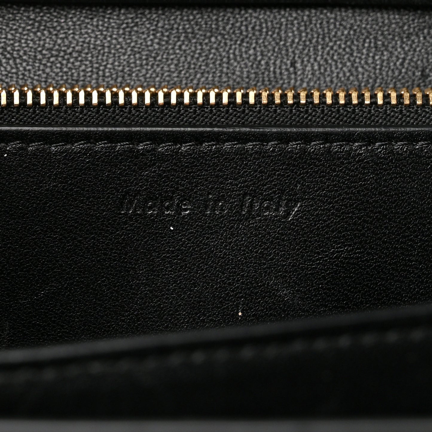 Box Calfskin Medium Classic Box Flap Bag Black