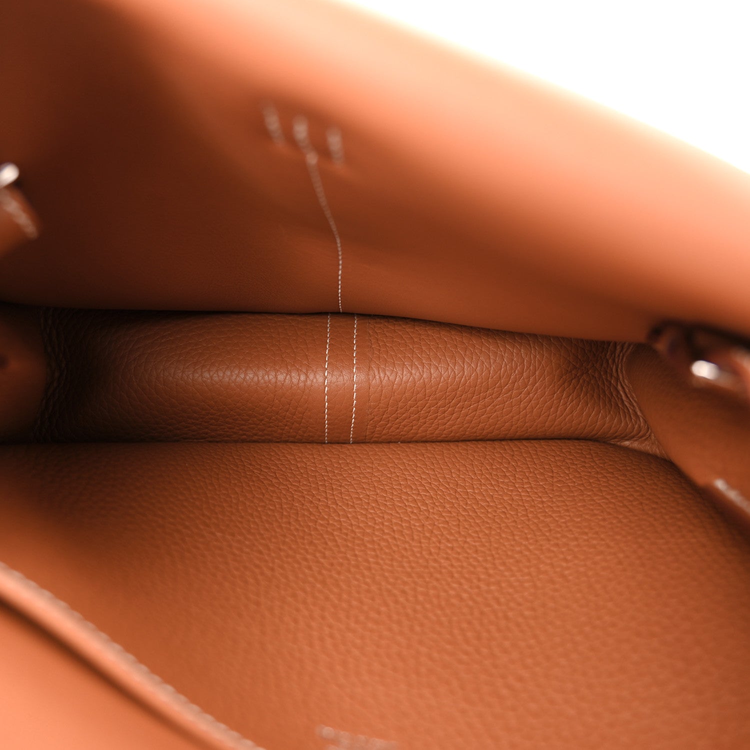 Hermes Taurillon Clemence Halzan 25 Gold 5 of 11