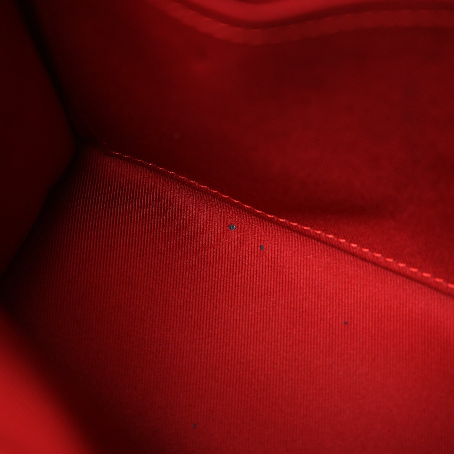 Louis Vuitton Empreinte Sully PM Scarlet 11 of 11