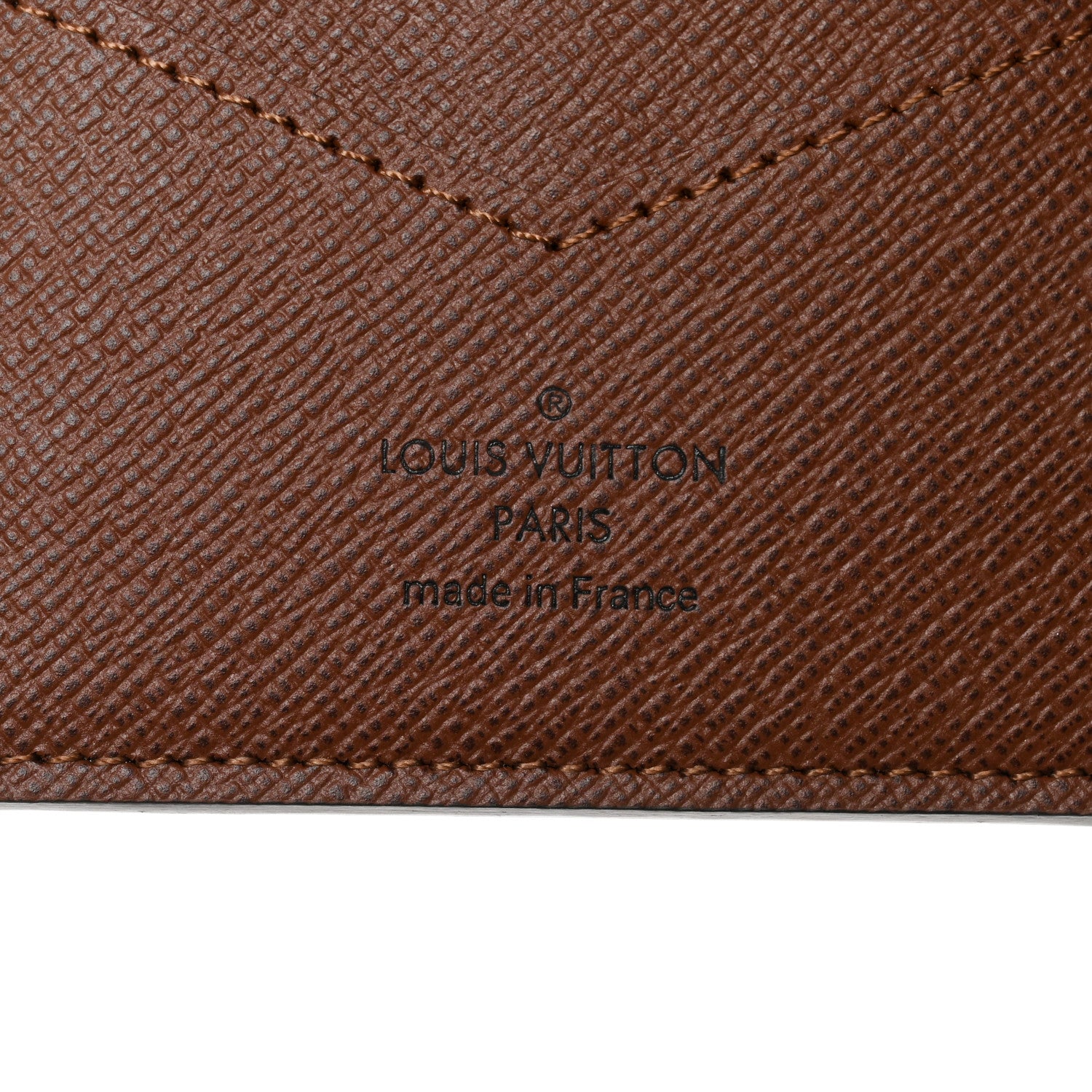 Louis Vuitton Monogram Passport Cover NM 6 of 7