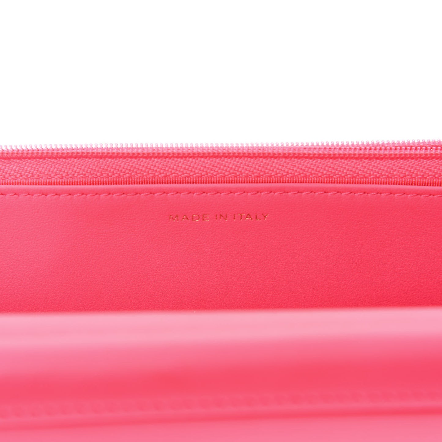 Patent Calfskin Quilted Wallet On Chain WOC Pink