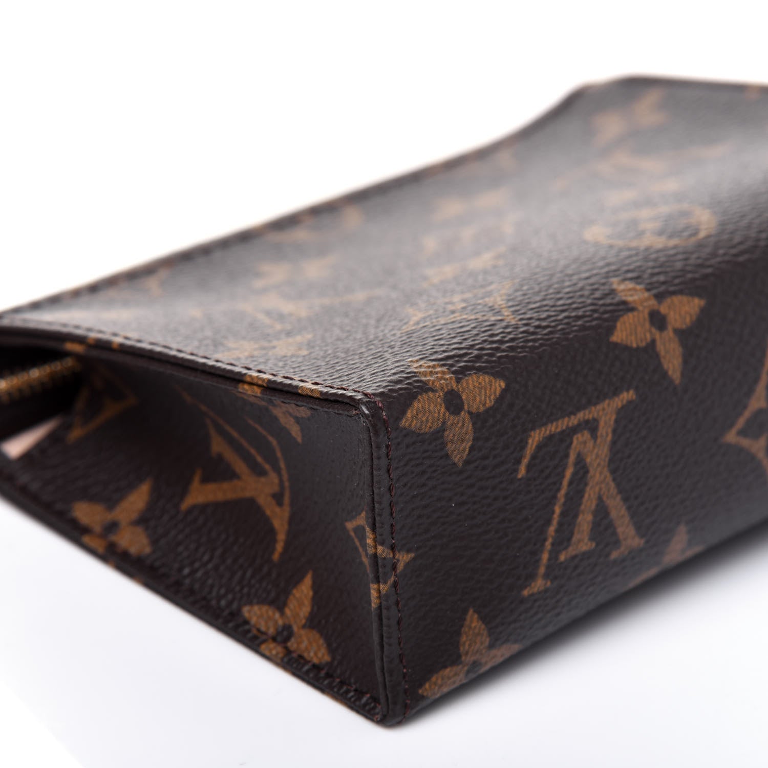 Louis Vuitton Monogram Toiletry Pouch 15 10 of 12