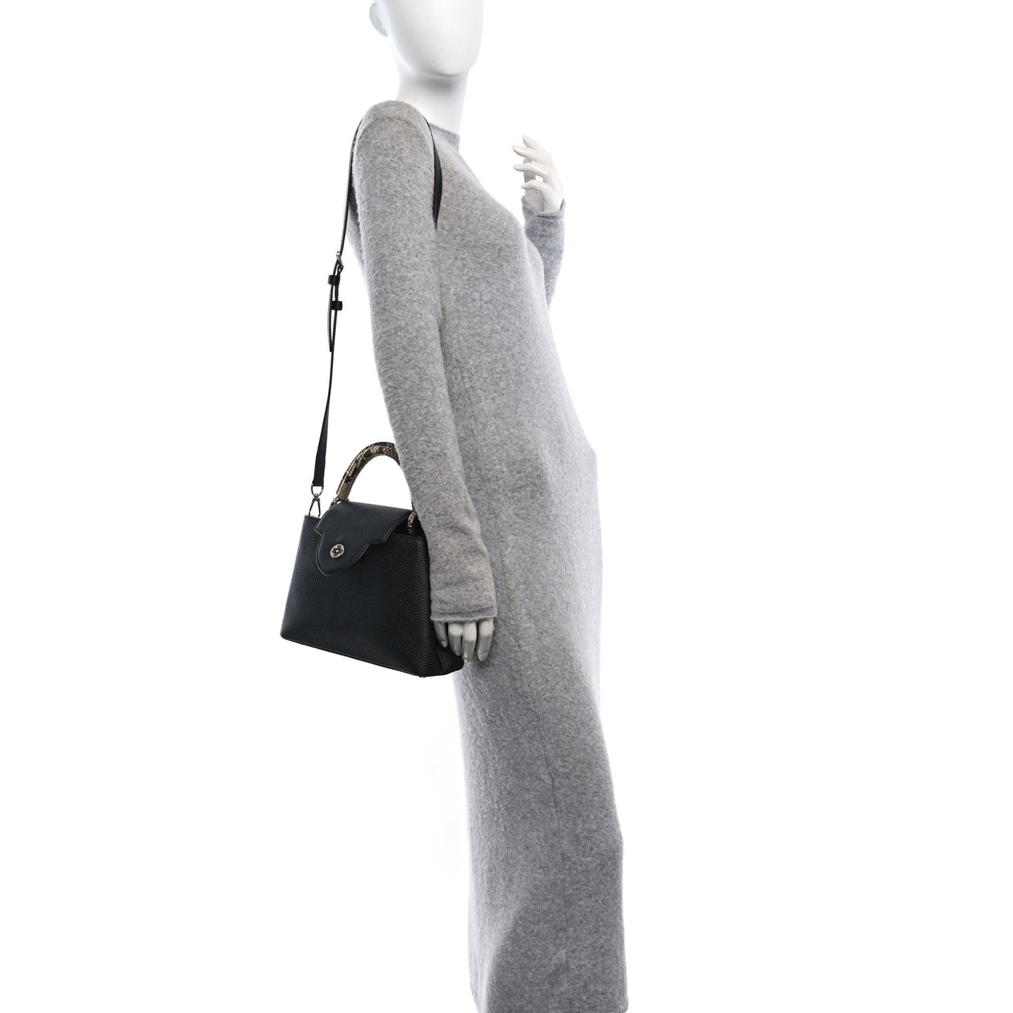 Taurillon Snakeskin Capucines BB Black
