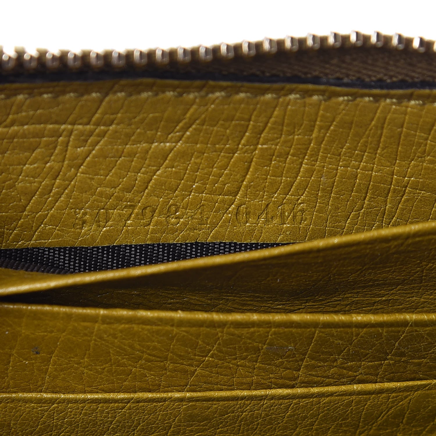 Gucci Ostrich Bamboo Zip Around Wallet Green 7 of 13