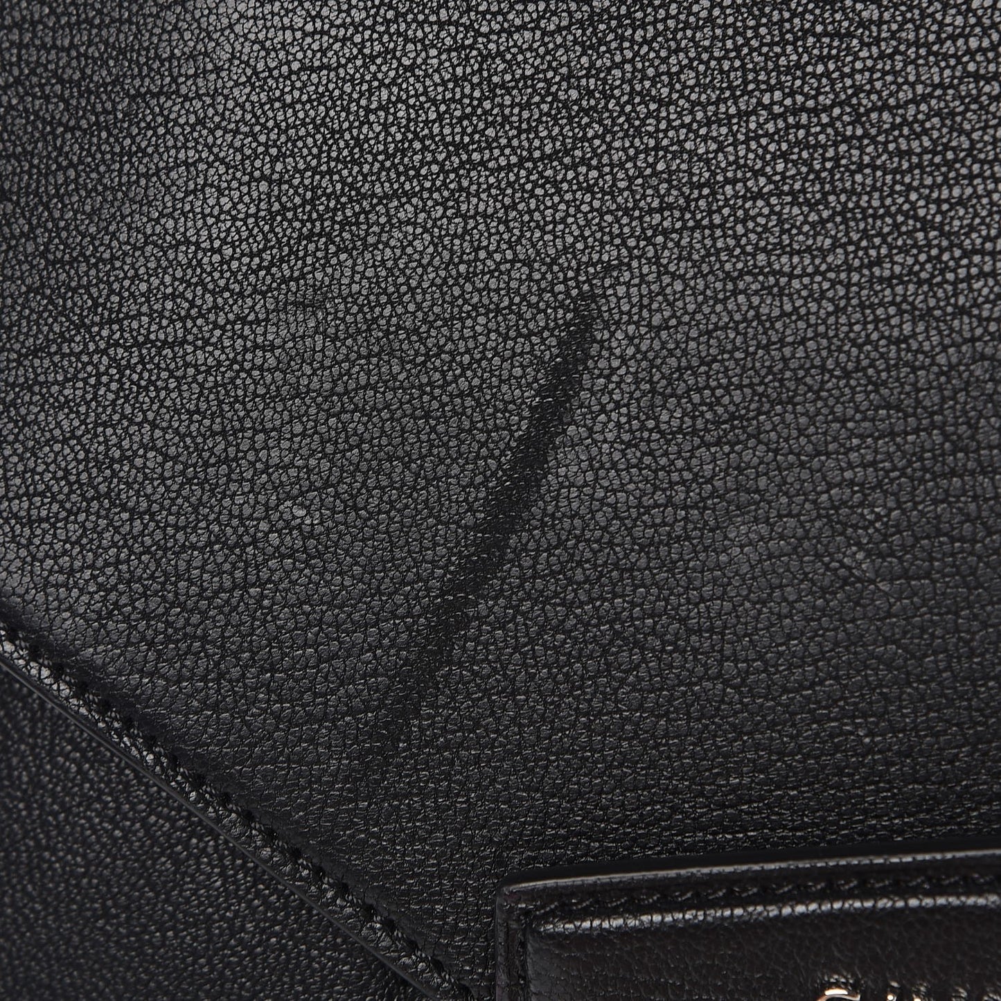 Sugar Goatskin Medium Antigona Envelope Clutch Black