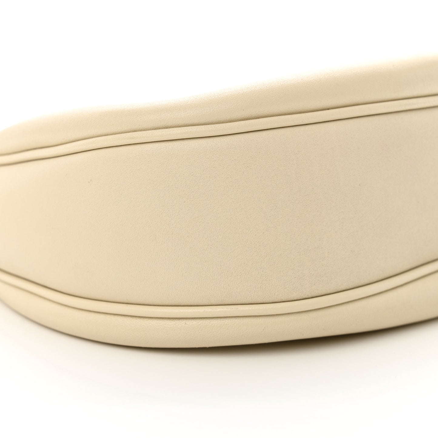 Calfskin The Curve Bag Cloud White