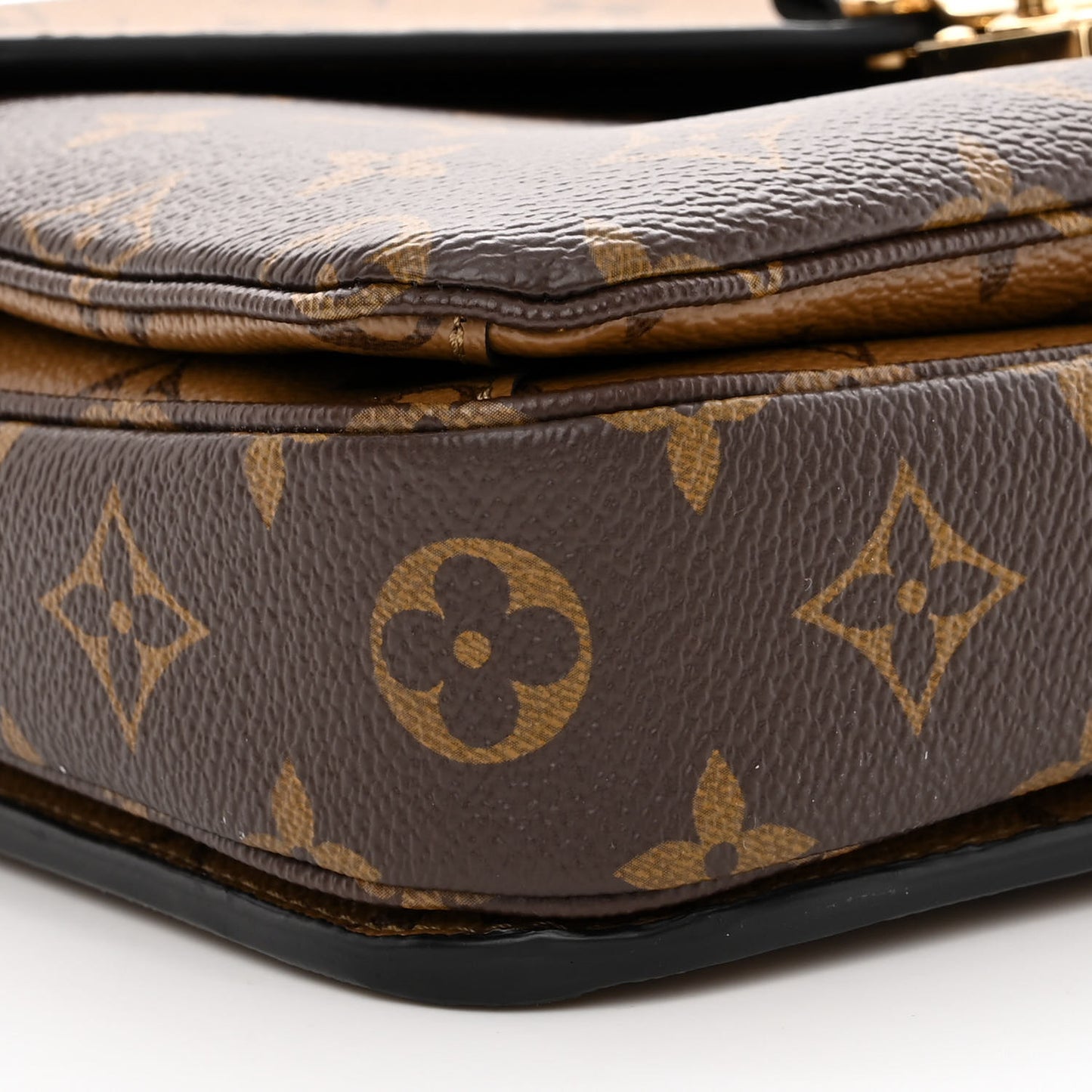 Reverse Monogram Pochette Metis