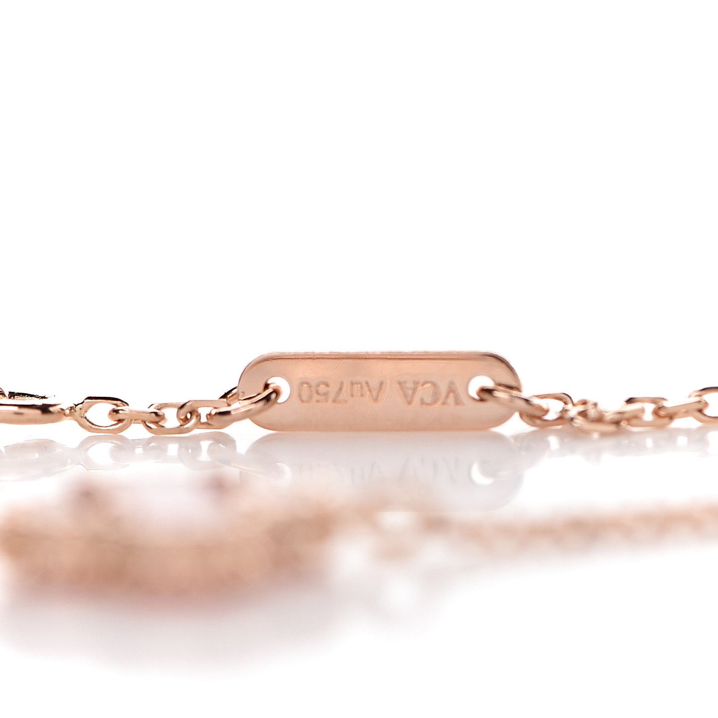 18K Rose Gold Carnelian Sweet Alhambra Bracelet