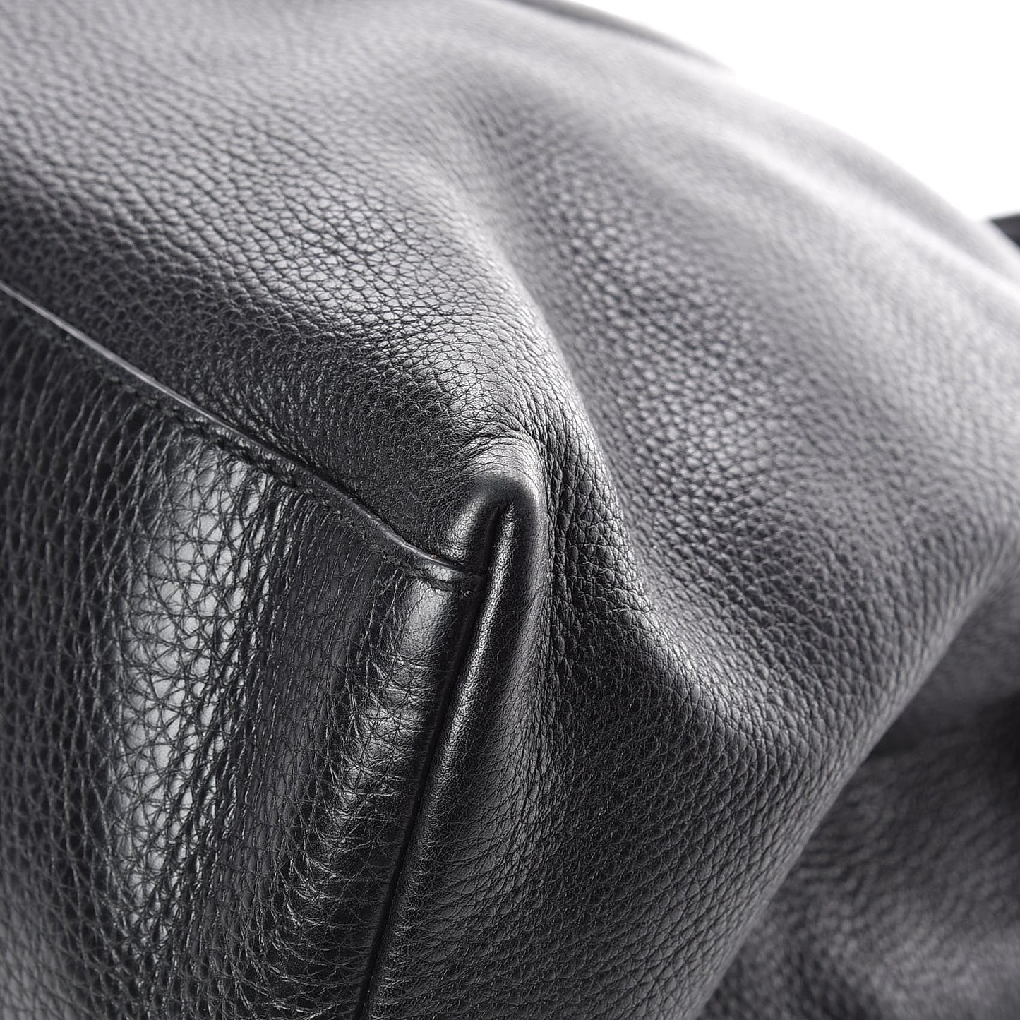 Pebbled Calfskin Large Soho Chain Shoulder Bag Black