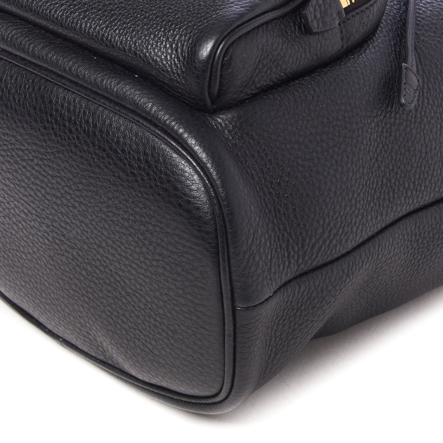 Vitello Daino Drawstring Bucket Black