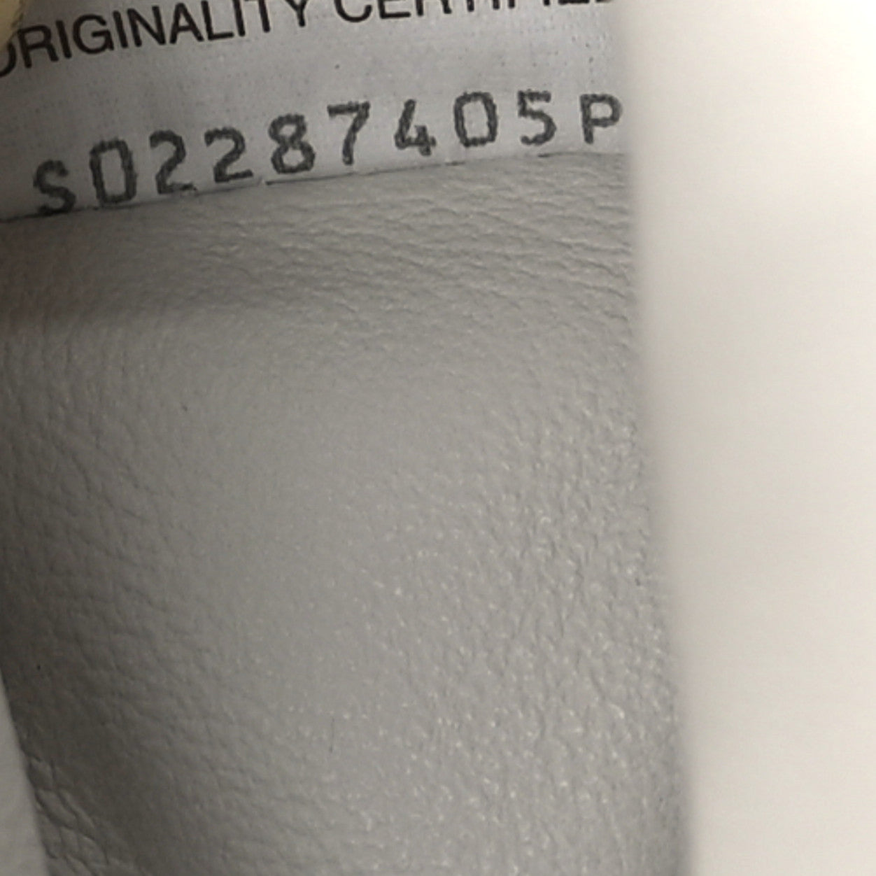 Bottega Veneta Lambskin BV Trine Clutch Bianco 8 of 10