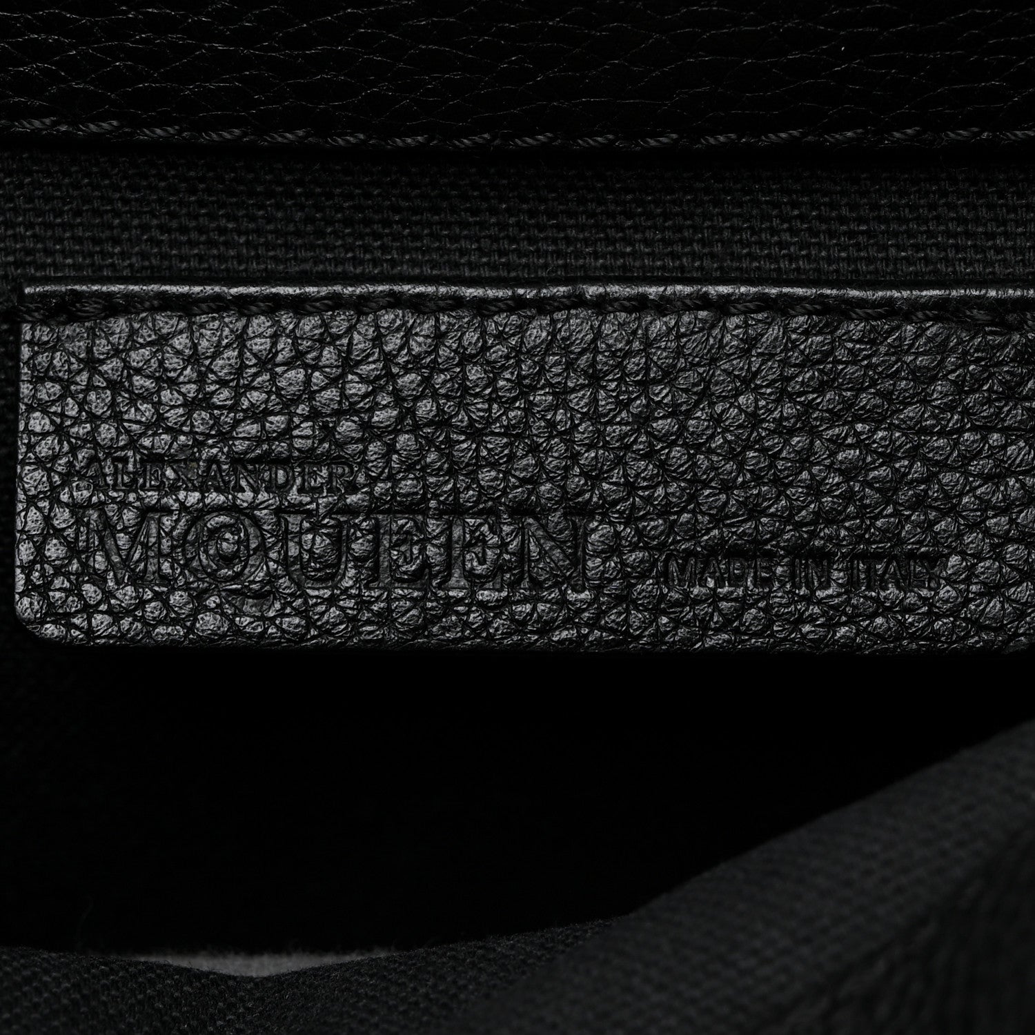 Alexander McQueen Grained Calfskin Padlock Crossbody Bag Black 7 of 10