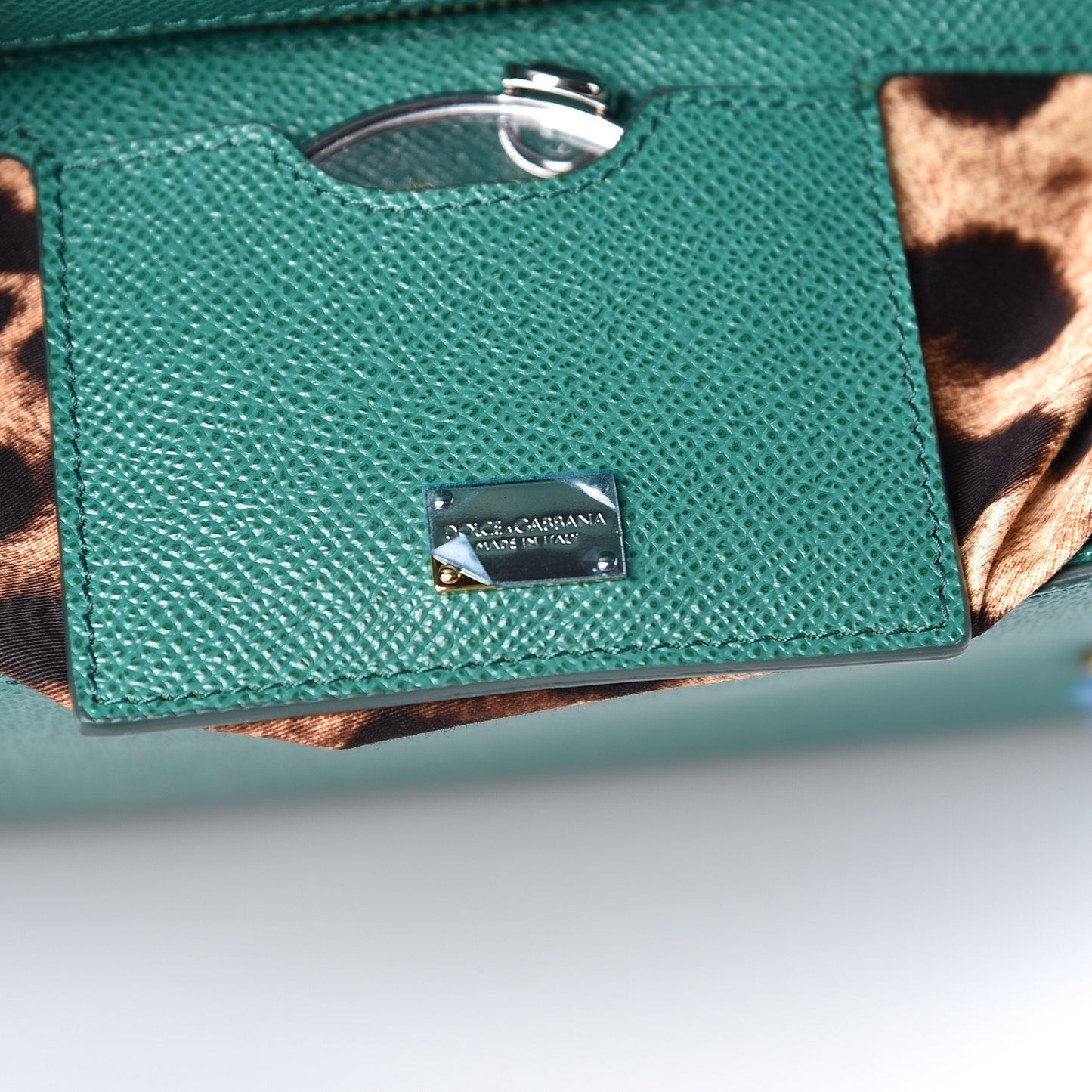 Dauphine Medium Miss Sicily Verde Muschio