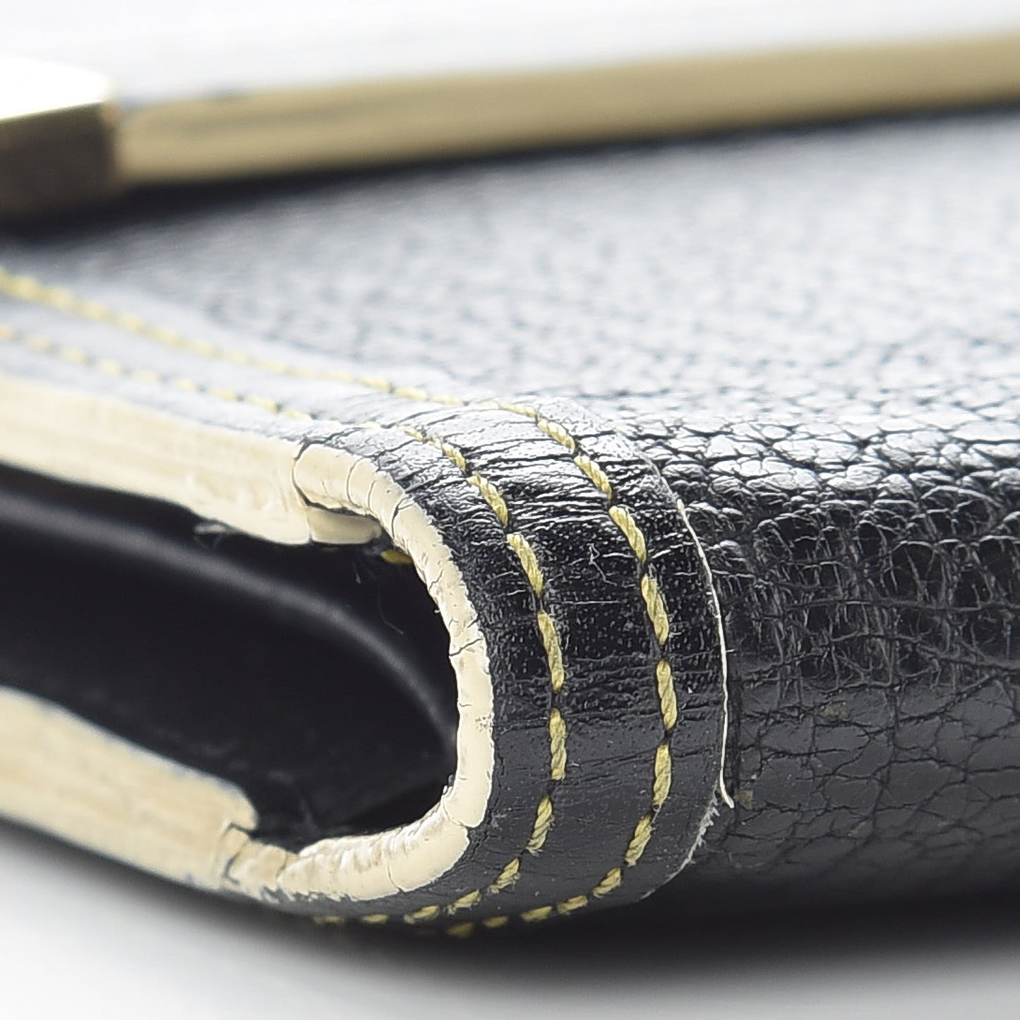 Suhali Porte Tresor International Wallet Black
