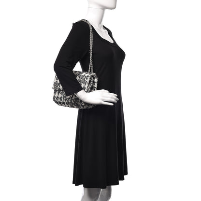 Chanel Tweed Camellia Quilted 2.55 Reissue 226 Flap Ecru 2 of 10
